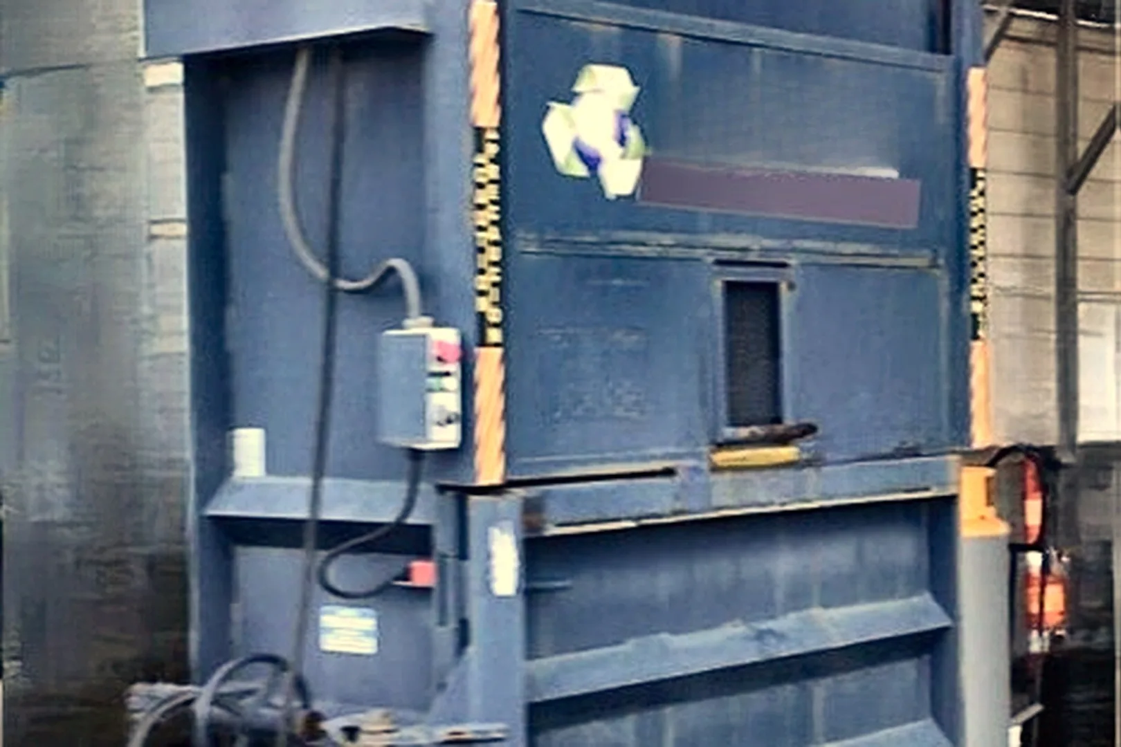 2011 BACE V63HD - view 13 of 16