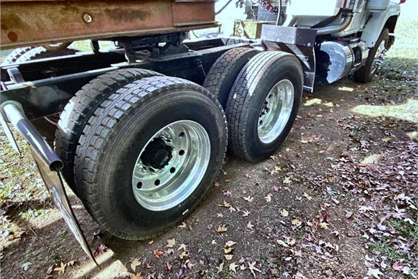 1983 MACK R686ST - view 8 of 23