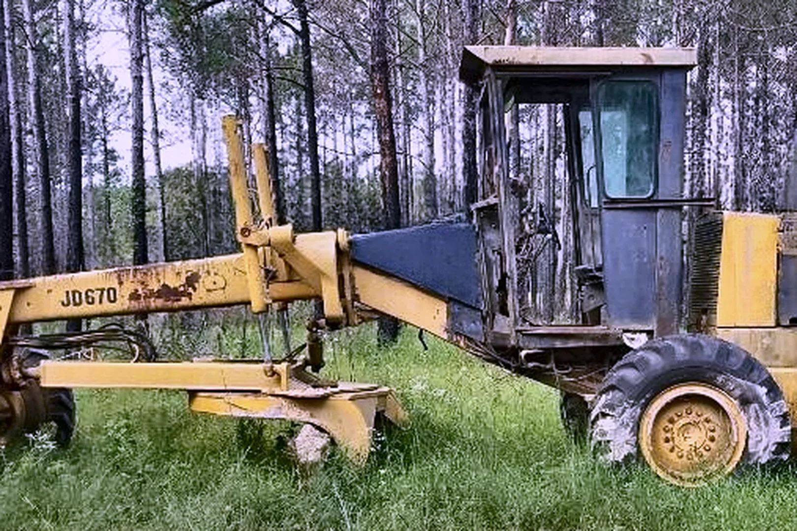 1976 DEERE 670 - view 7 of 12