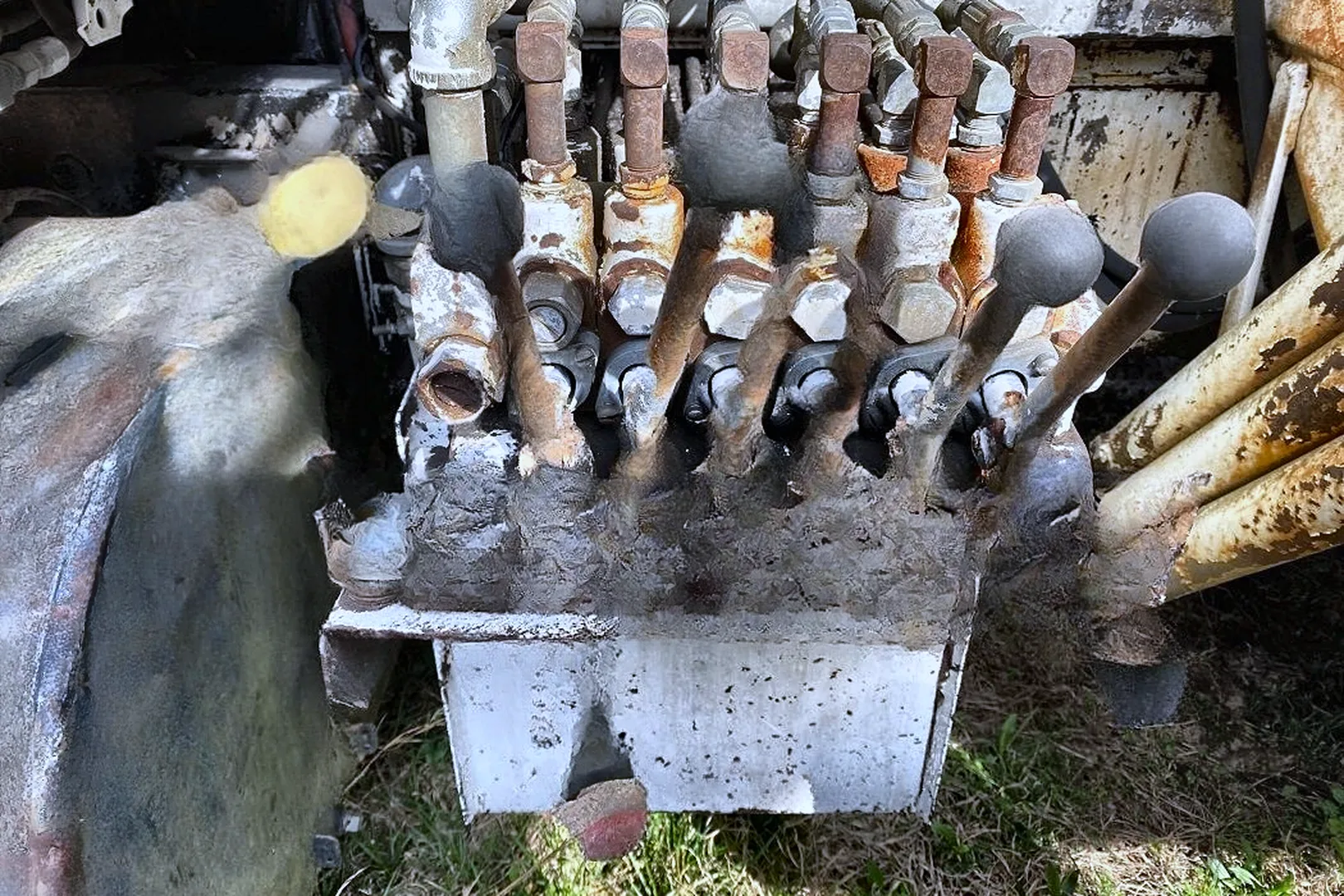 1991 FORD L8000 - view 16 of 28