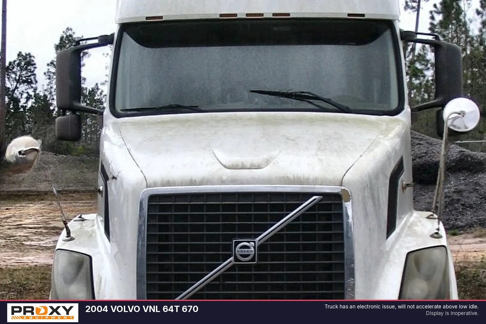 2004 VOLVO VNL 64T 670 - view 5 of 32