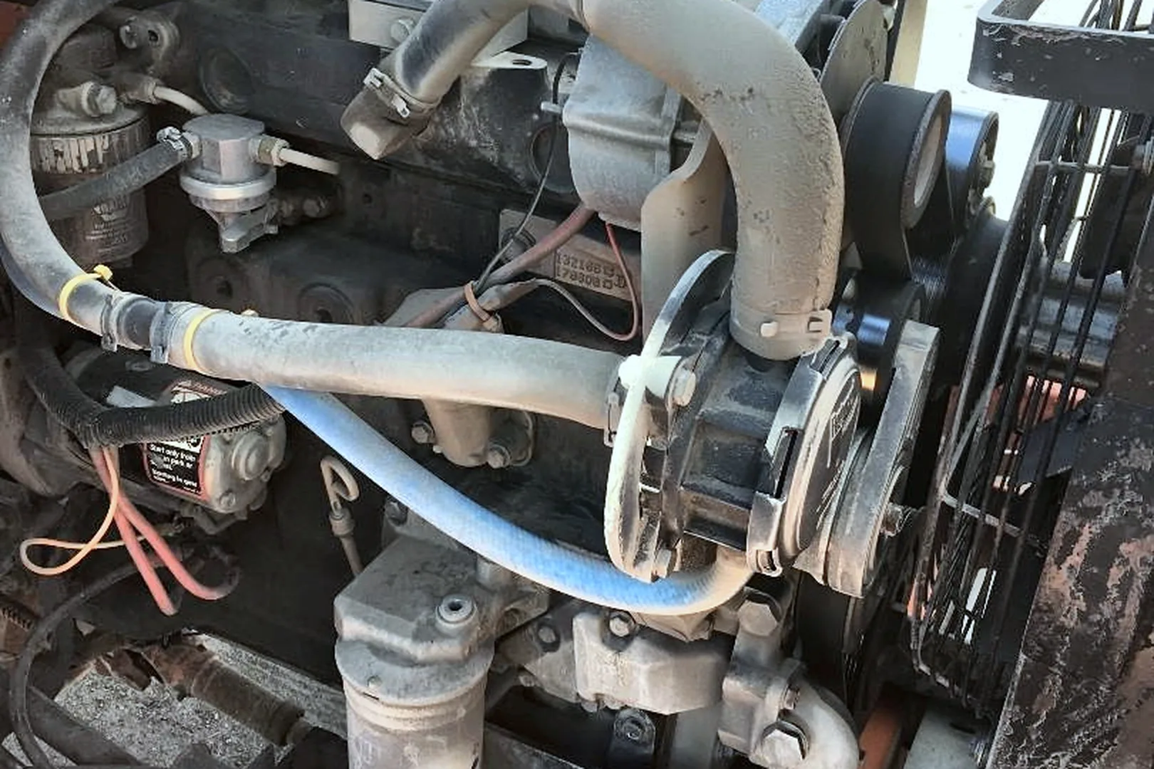 2004 BROCE RJ350 - view 17 of 18