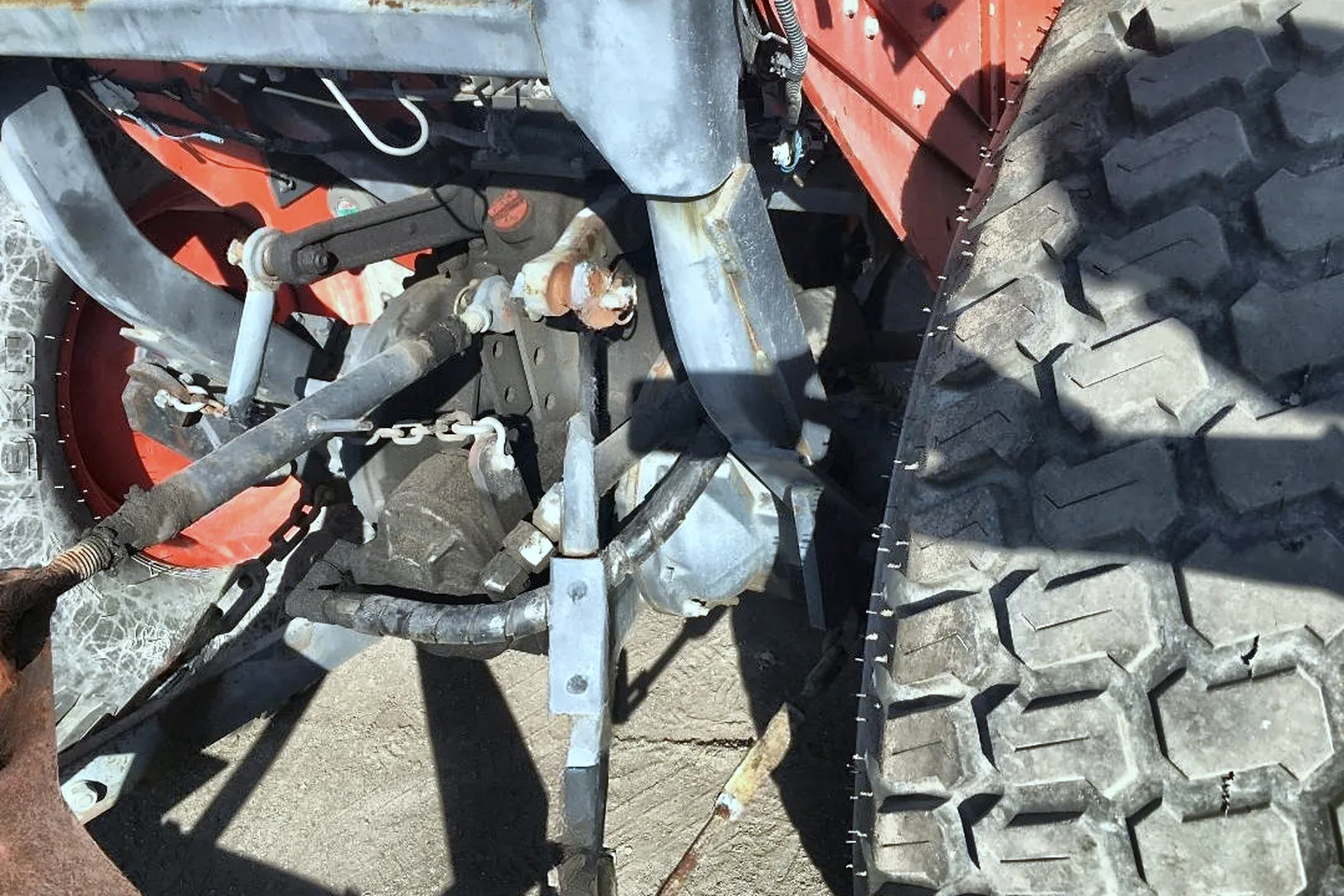 2010 KUBOTA MX4700F - view 11 of 29