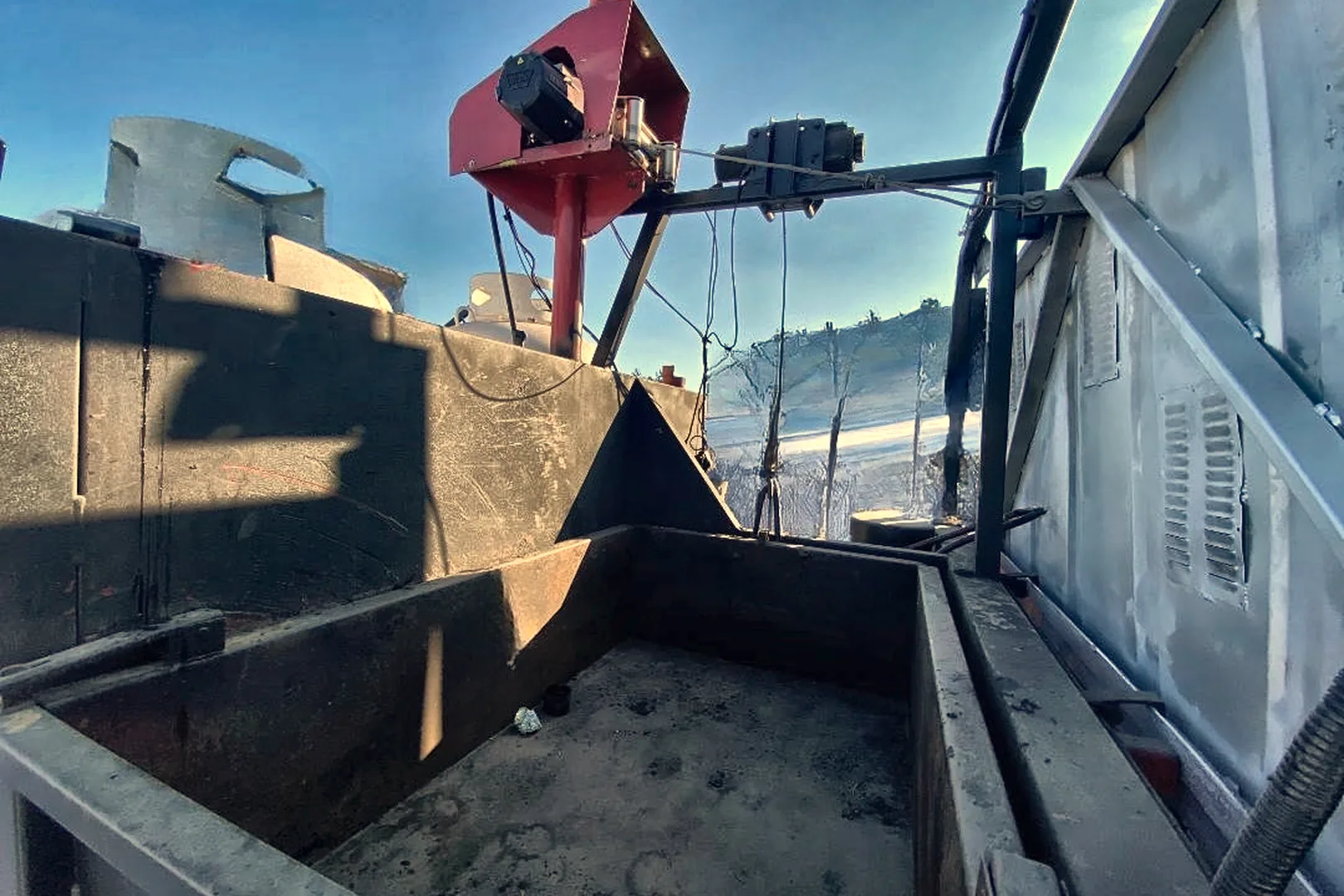 2002 INTERNATIONAL 4300 - view 15 of 39