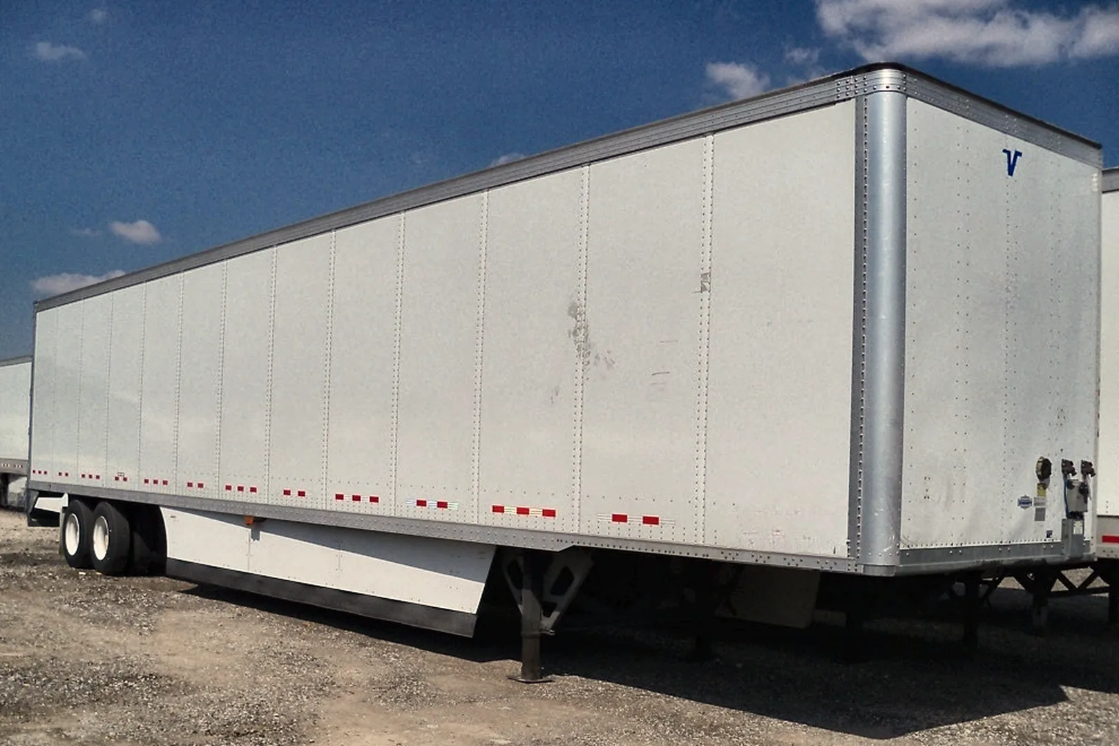 2019 VANGUARD VXP - view 7 of 44