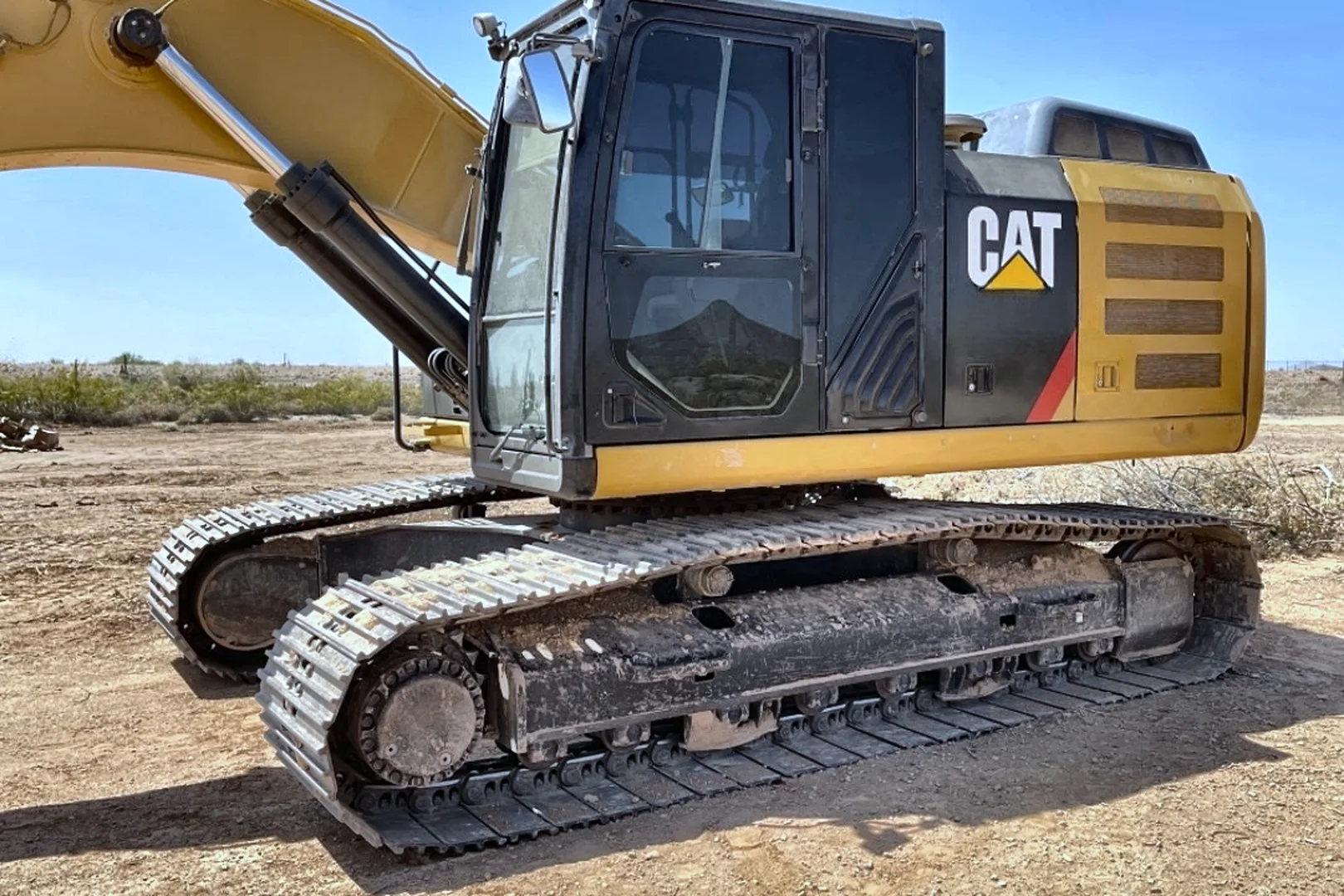 2014 CATERPILLAR 324E L - view 11 of 53