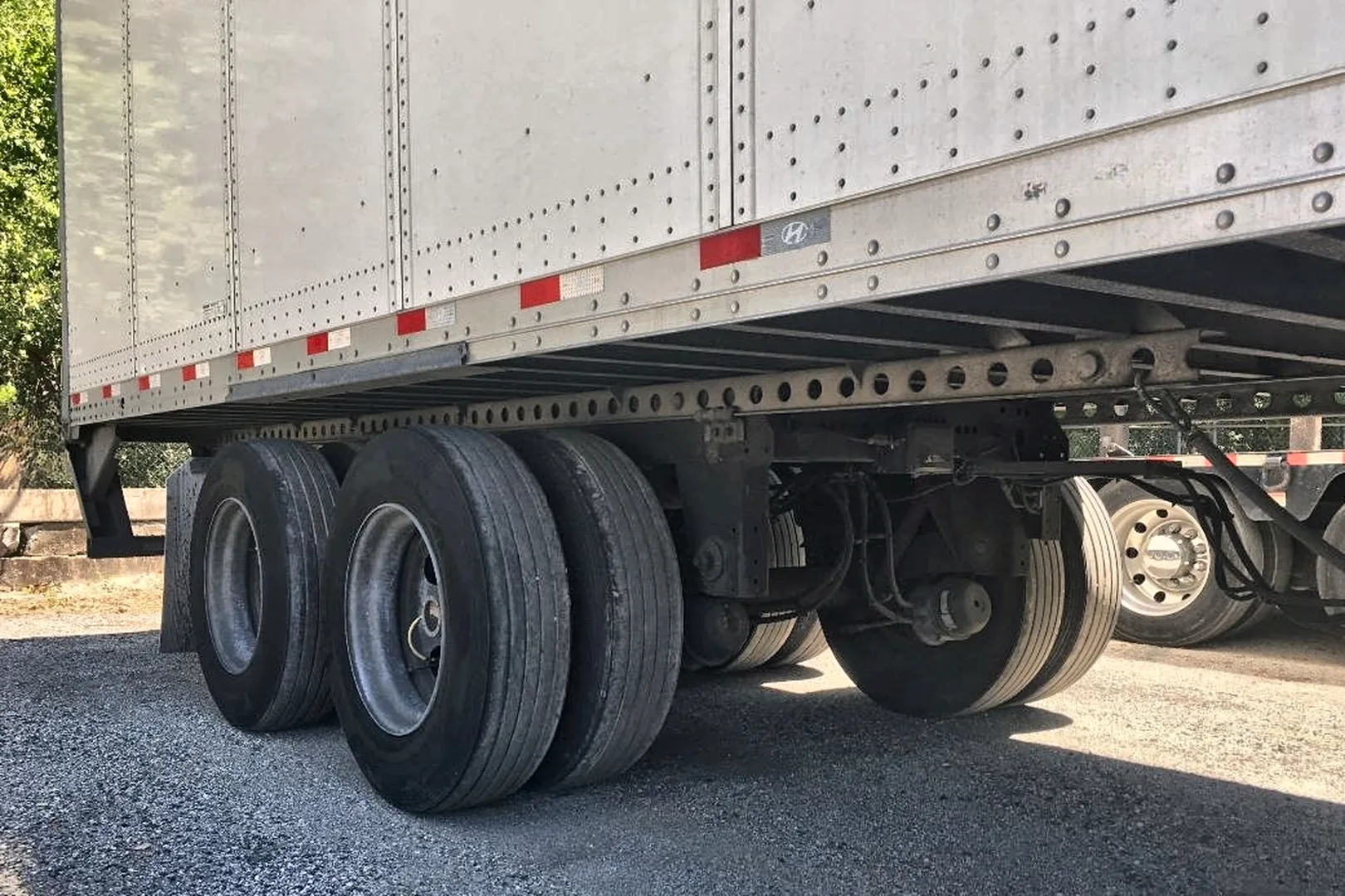 2020 HYUNDAI VC2530152-AJS - view 18 of 20