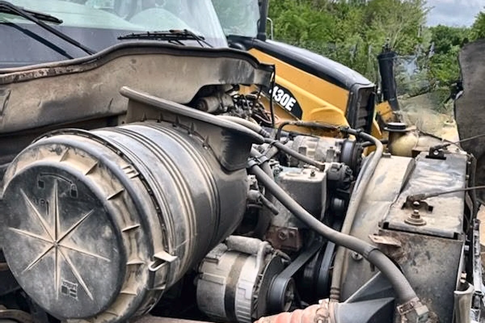 2002 INTERNATIONAL 4300 - view 10 of 13