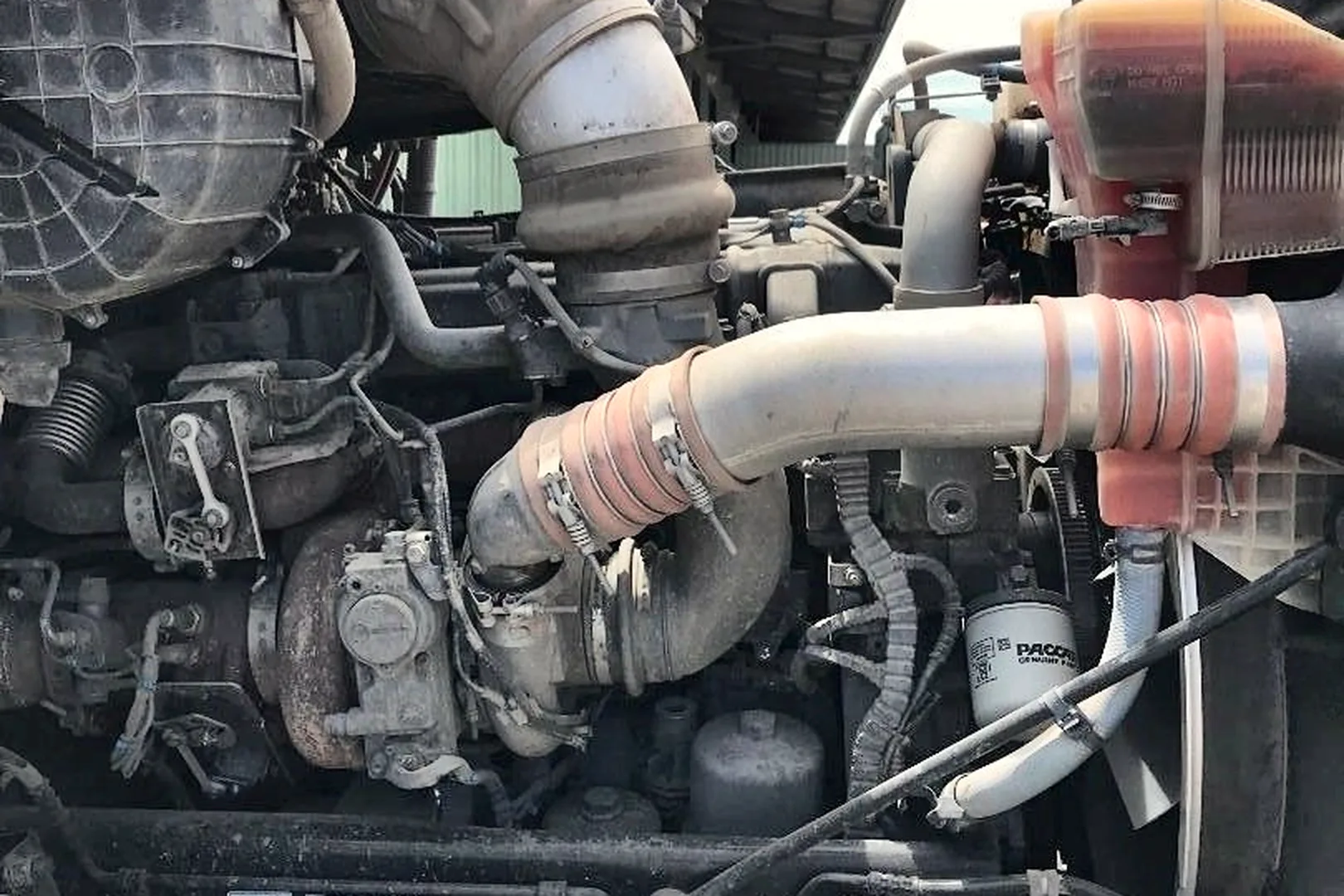 2014 PETERBILT 579 - view 15 of 22