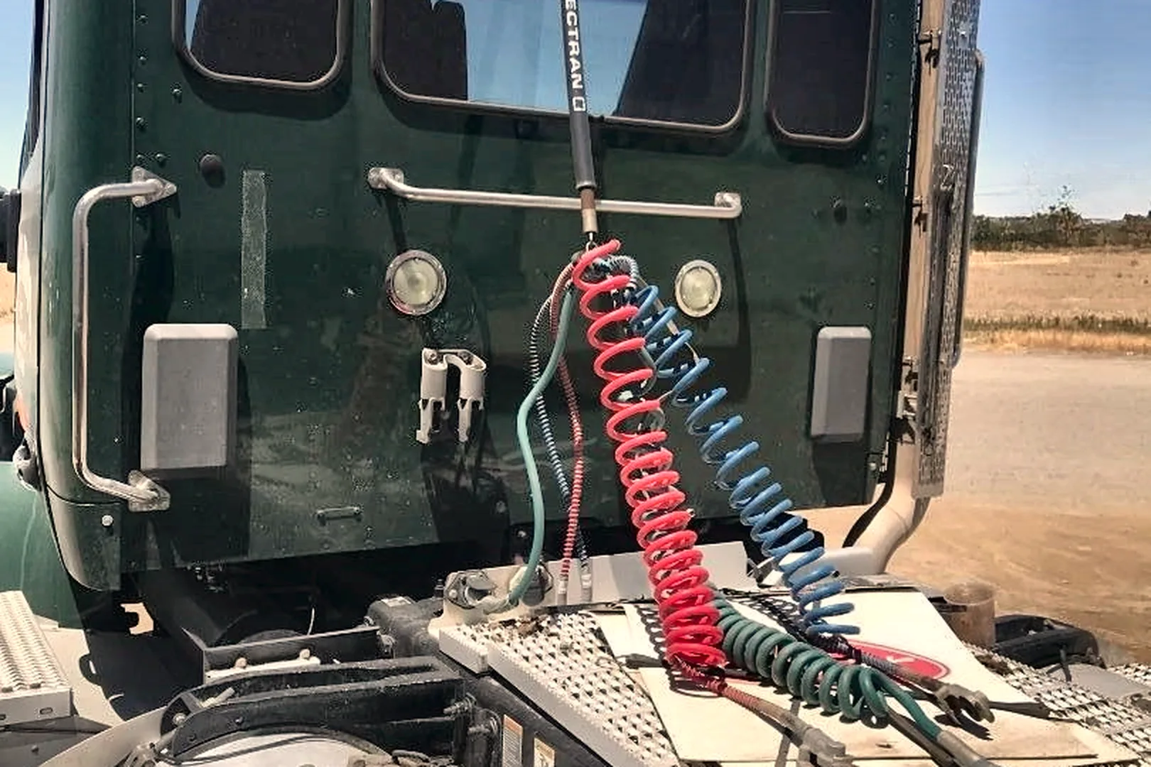 2014 PETERBILT 579 - view 19 of 22