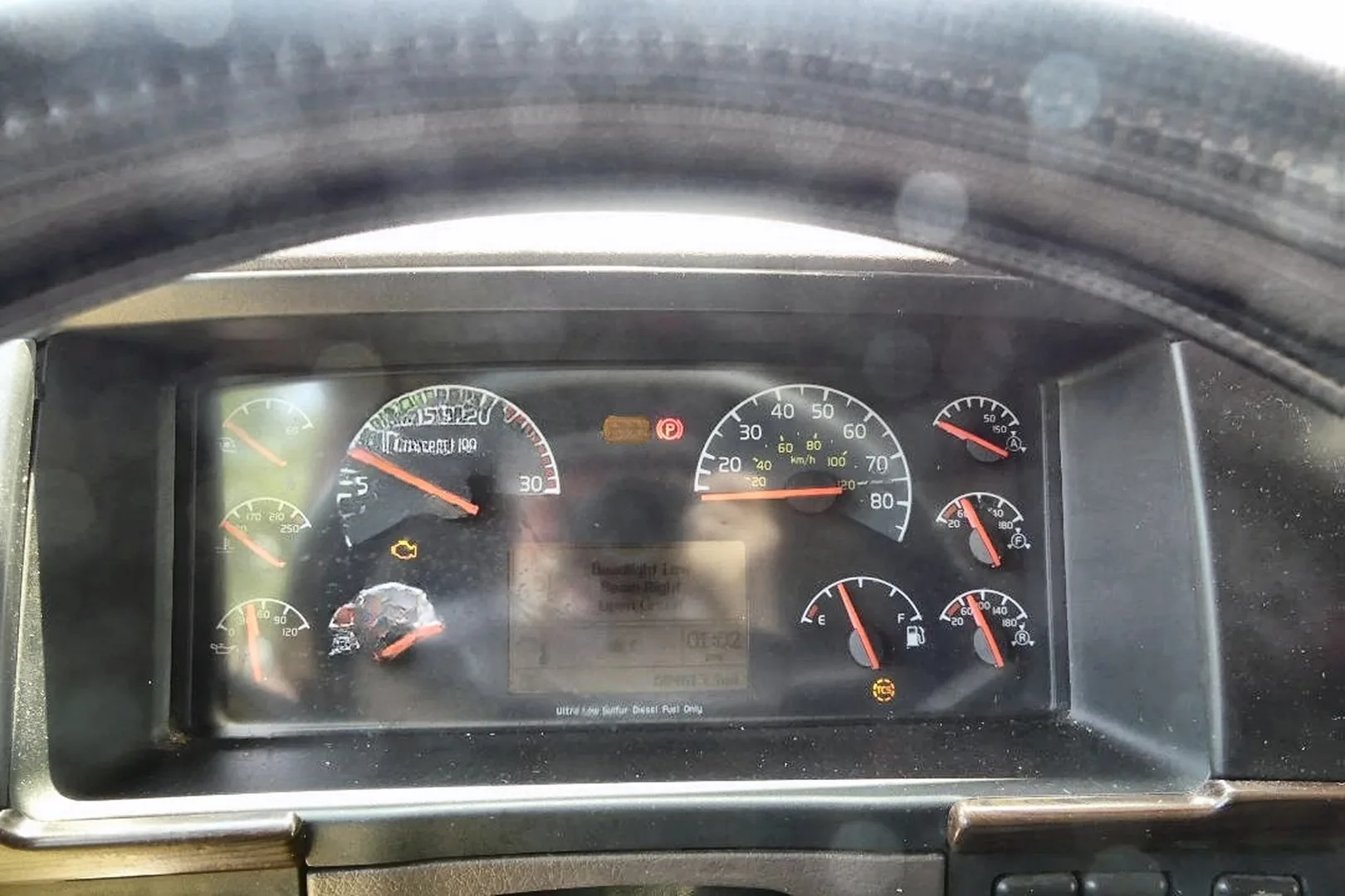 2014 VOLVO VNL 64T - view 9 of 20