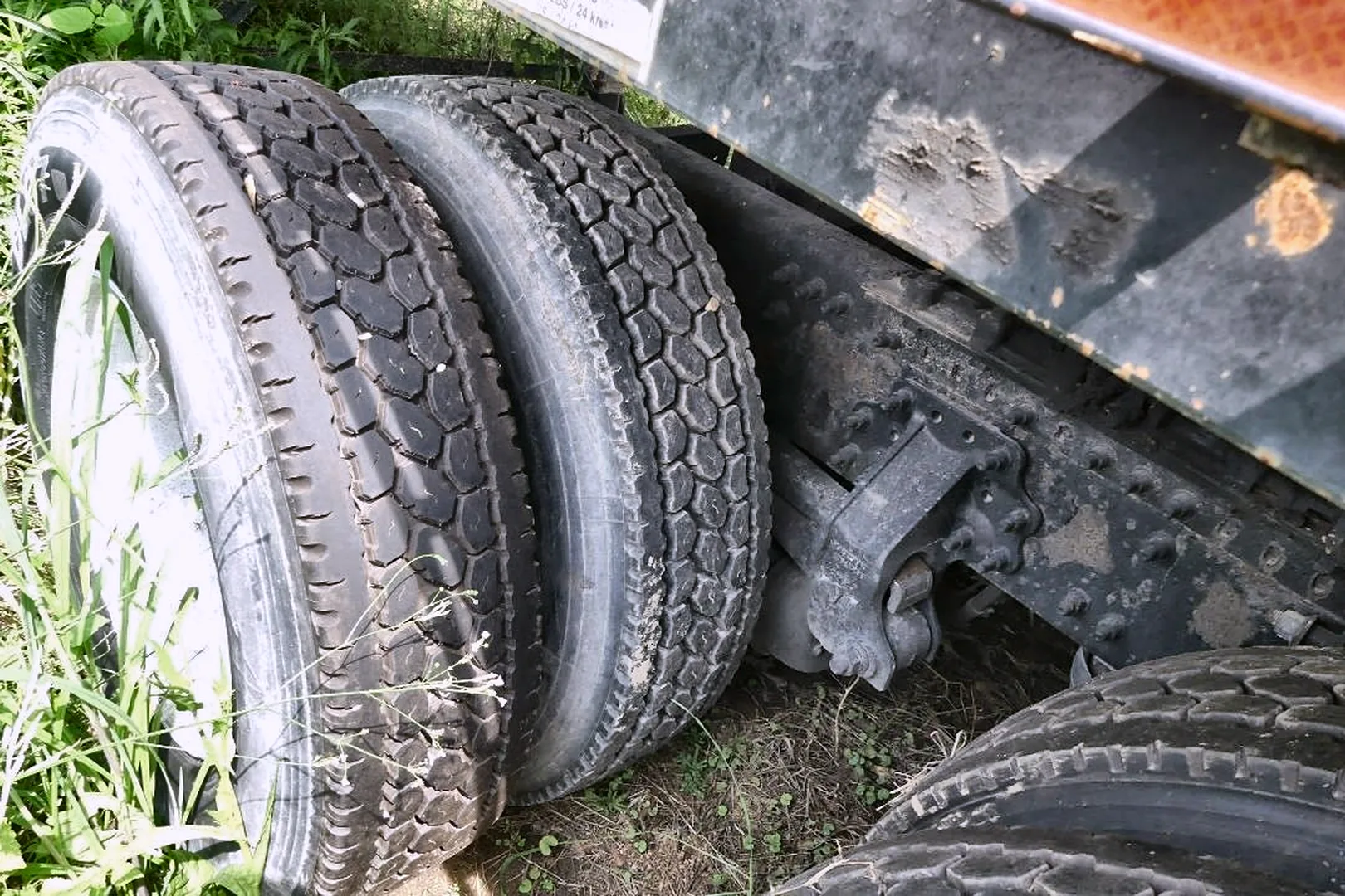 2007 VOLVO VNL 64T - view 19 of 20