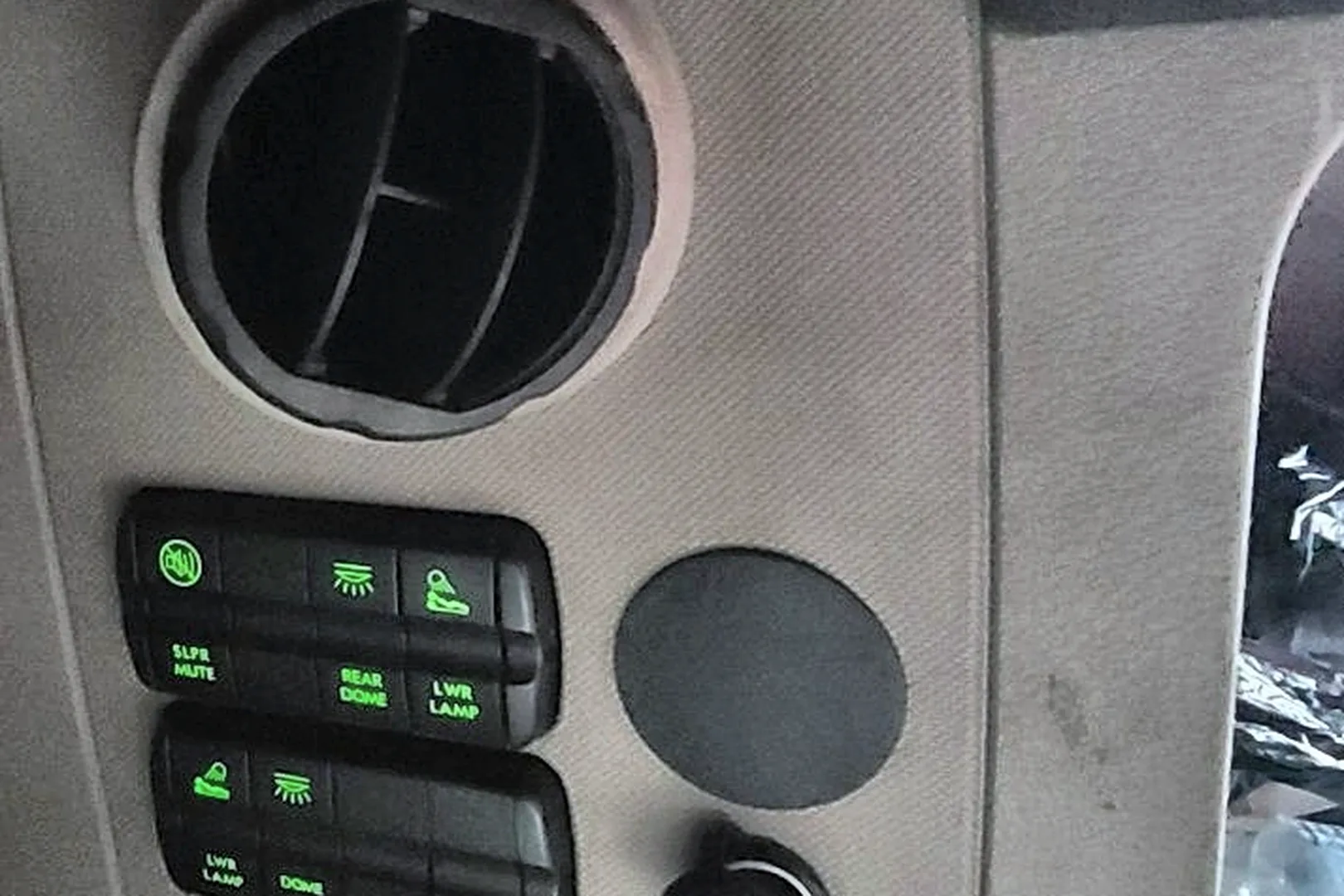 2012 FREIGHTLINER Cascadia - view 14 of 40