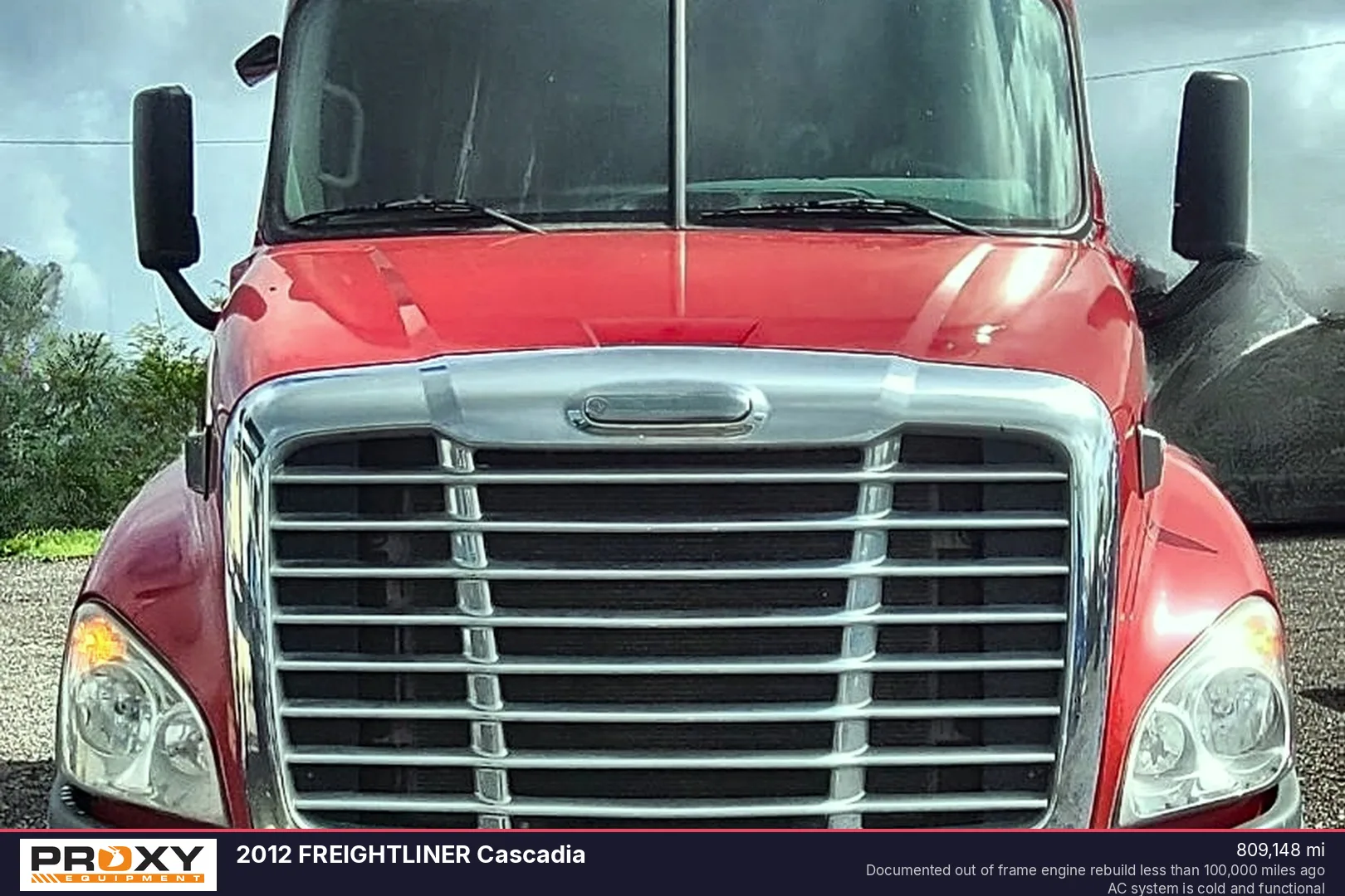 2012 FREIGHTLINER Cascadia - view 2 of 40