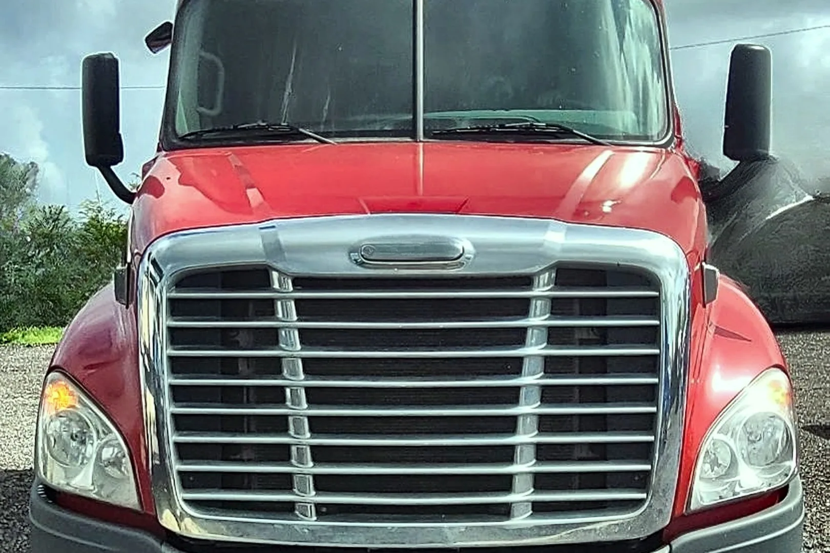 2012 FREIGHTLINER Cascadia - view 8 of 40