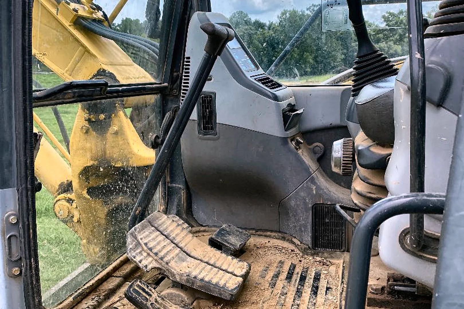 2007 KOMATSU PC78MR-6 - view 18 of 22