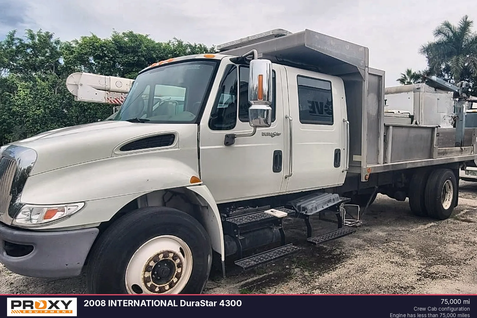 2008 INTERNATIONAL DuraStar 4300 - view 1 of 26