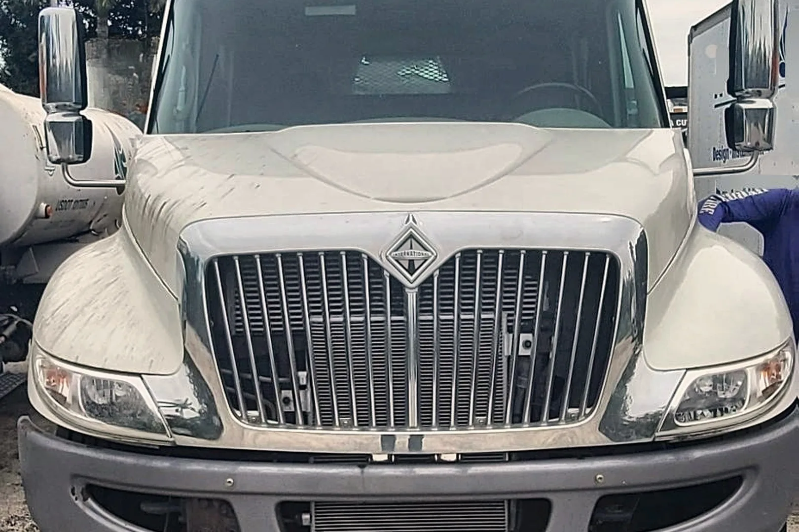 2008 INTERNATIONAL DuraStar 4300 - view 8 of 26