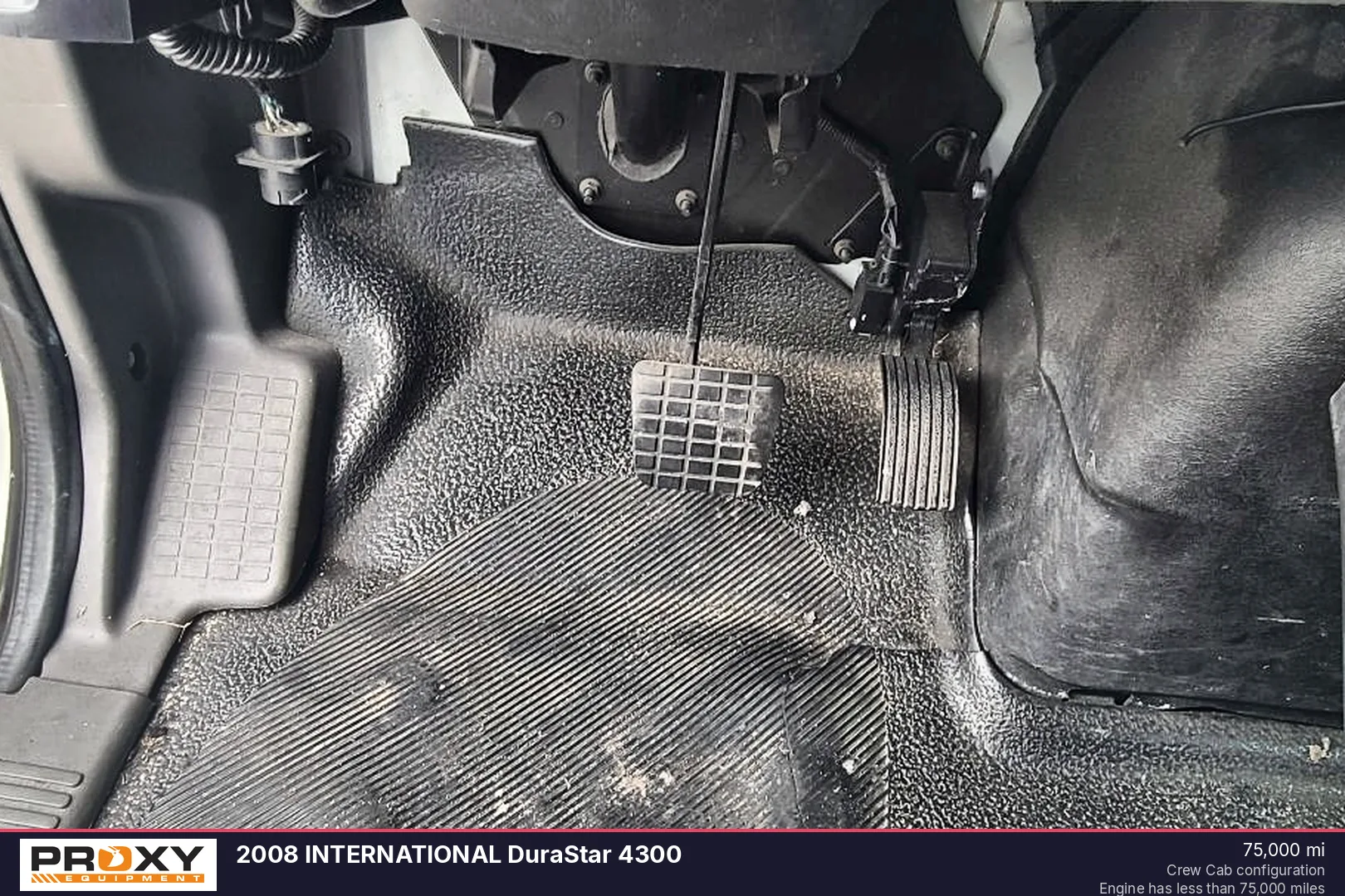 2008 INTERNATIONAL DuraStar 4300 - view 3 of 26