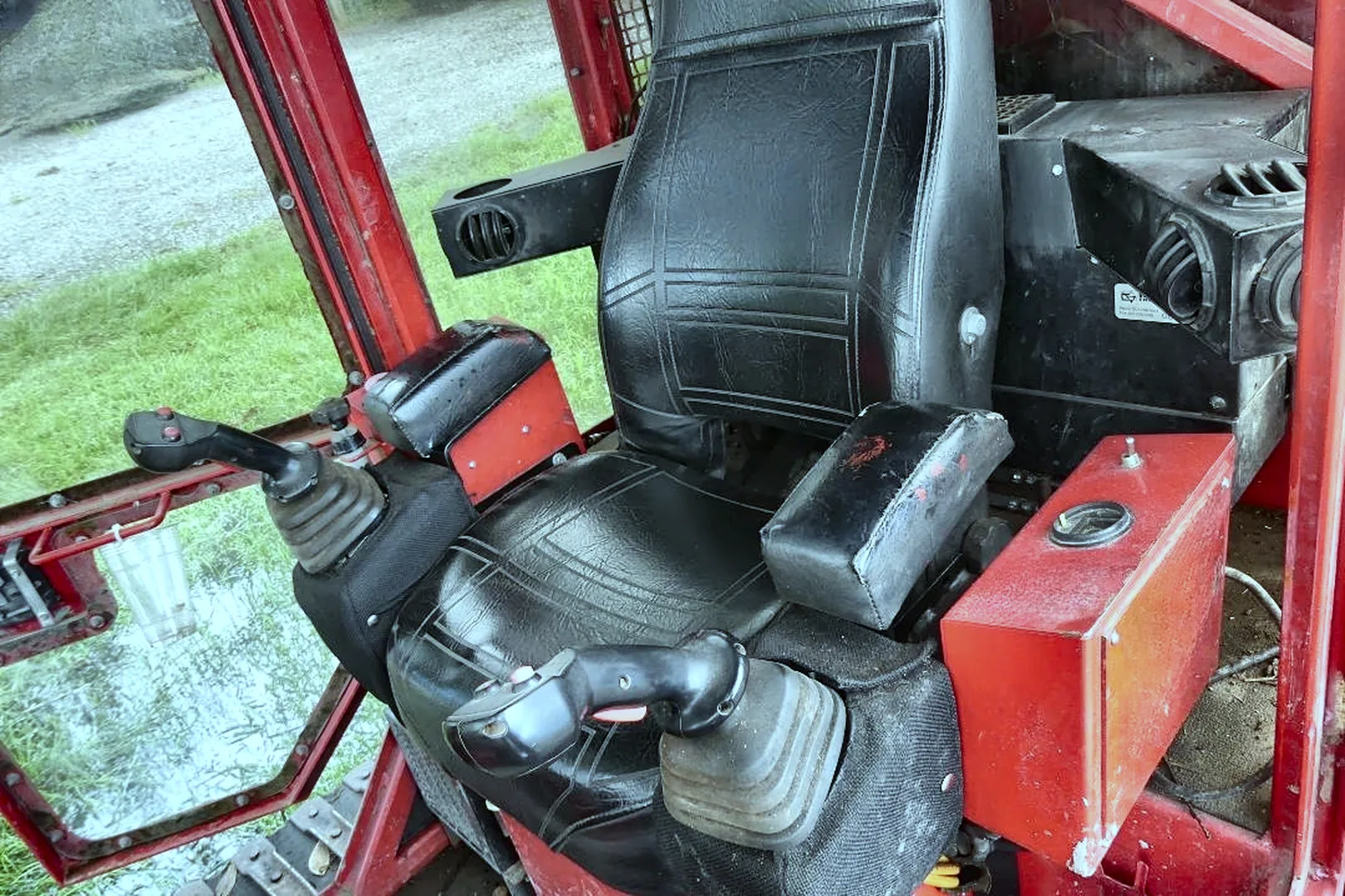 2010 FECON FTX250 - view 16 of 17