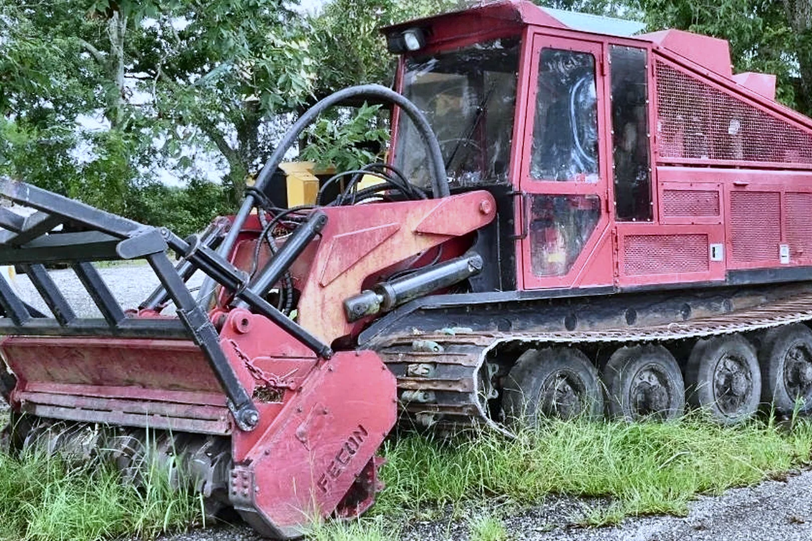 2010 FECON FTX250 - view 13 of 17