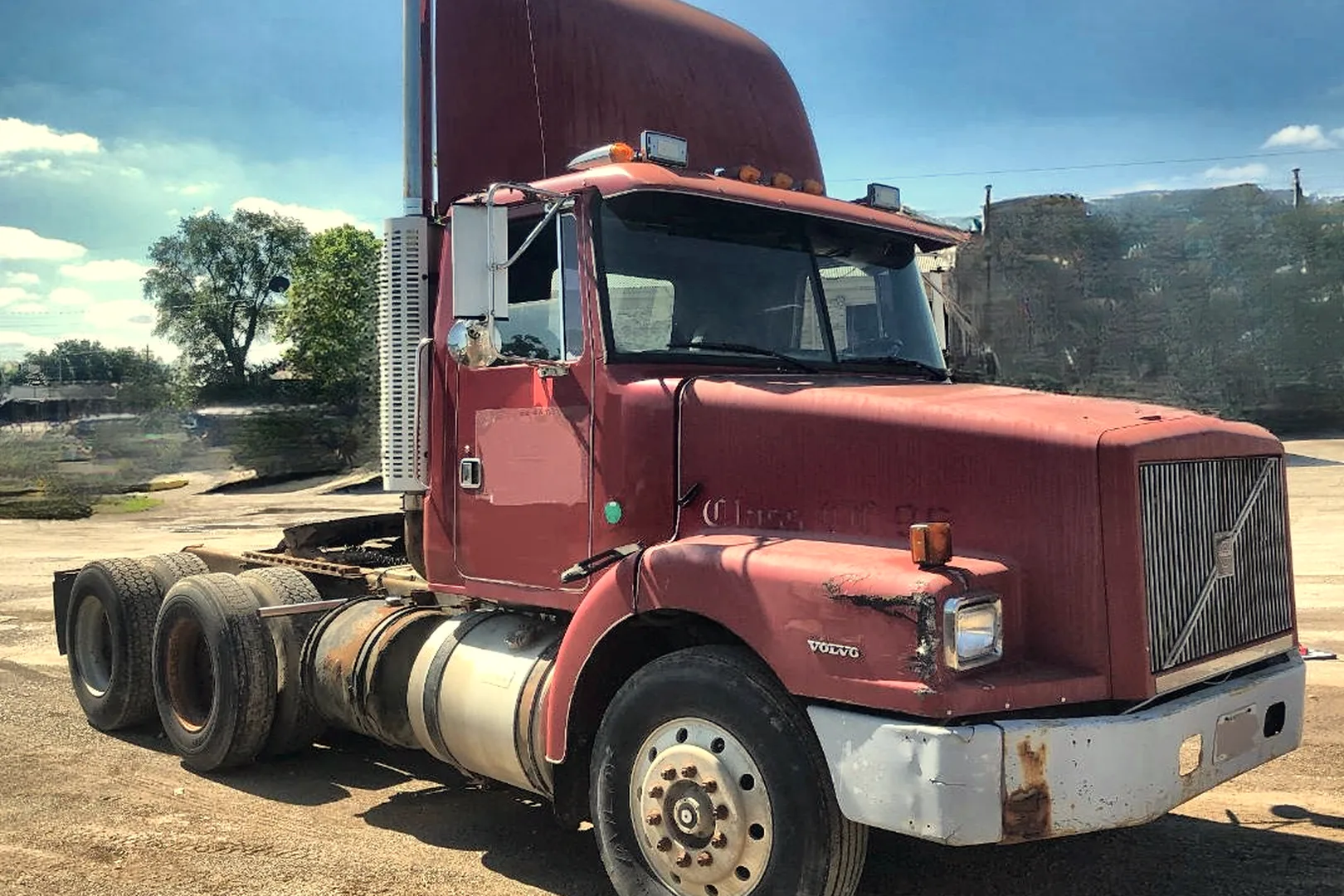 1996 VOLVO WG64 - view 6 of 36