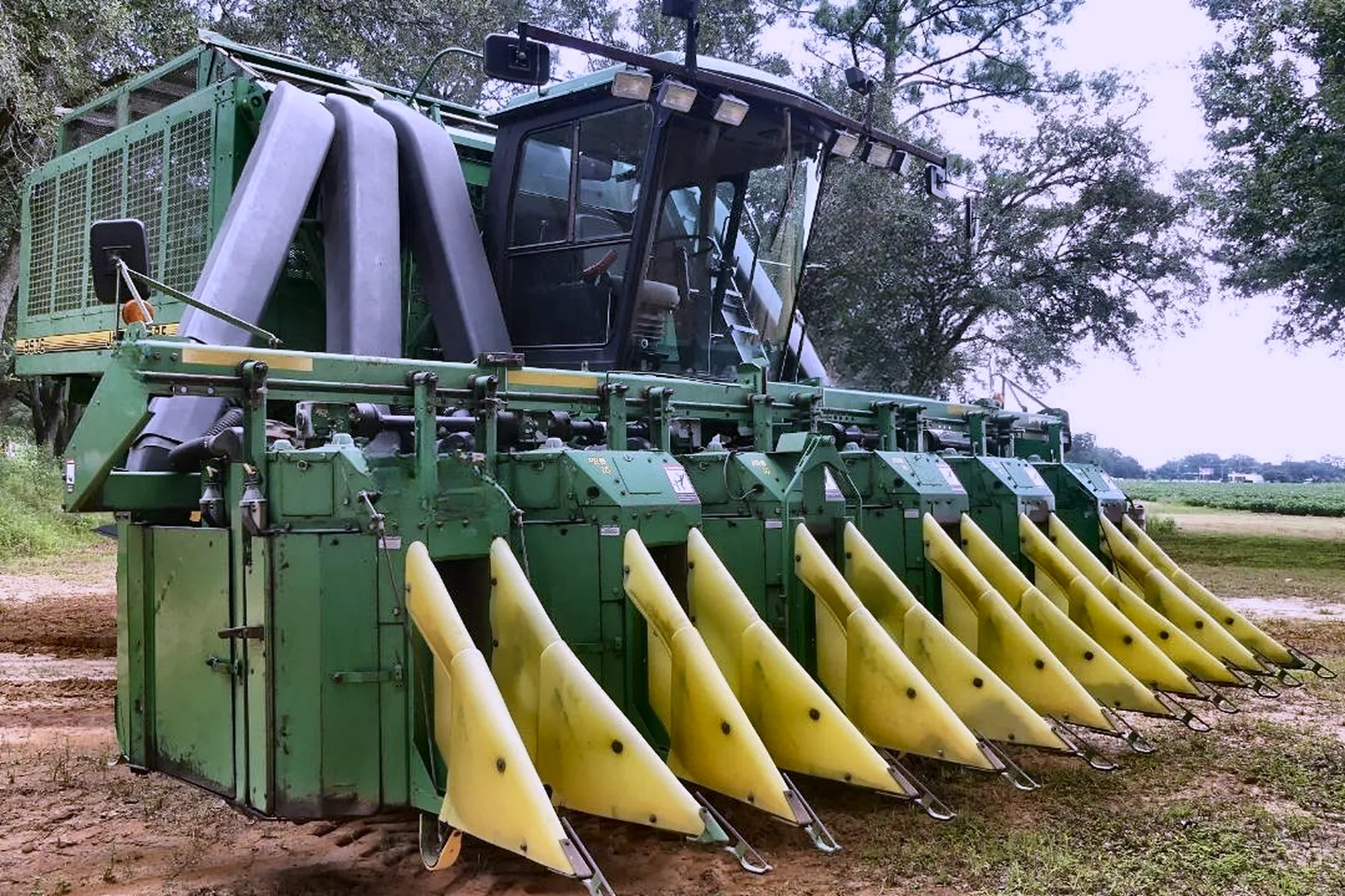 2001 DEERE 9976 - view 10 of 36