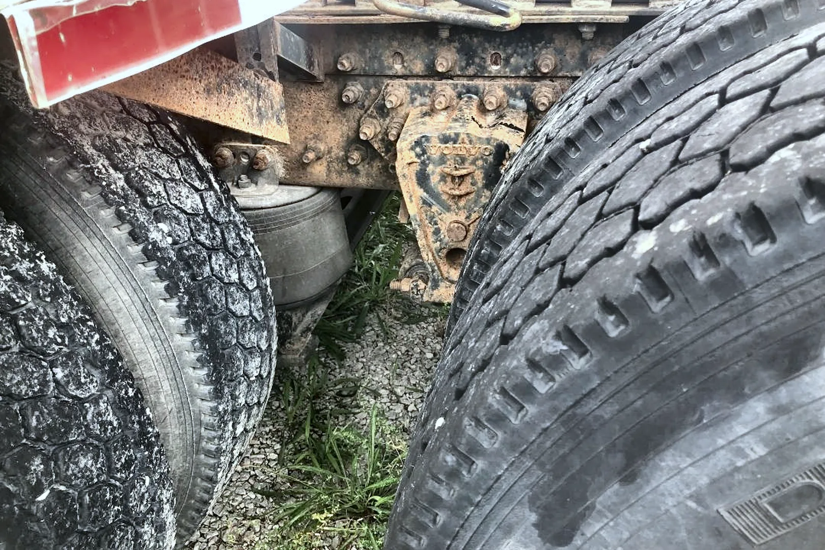 1999 VOLVO VNL64T770 - view 16 of 43