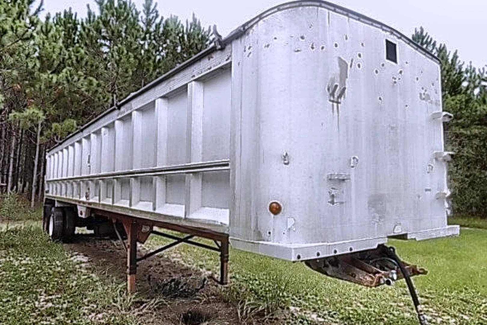 1995 EAST 38FT T/A - view 12 of 19