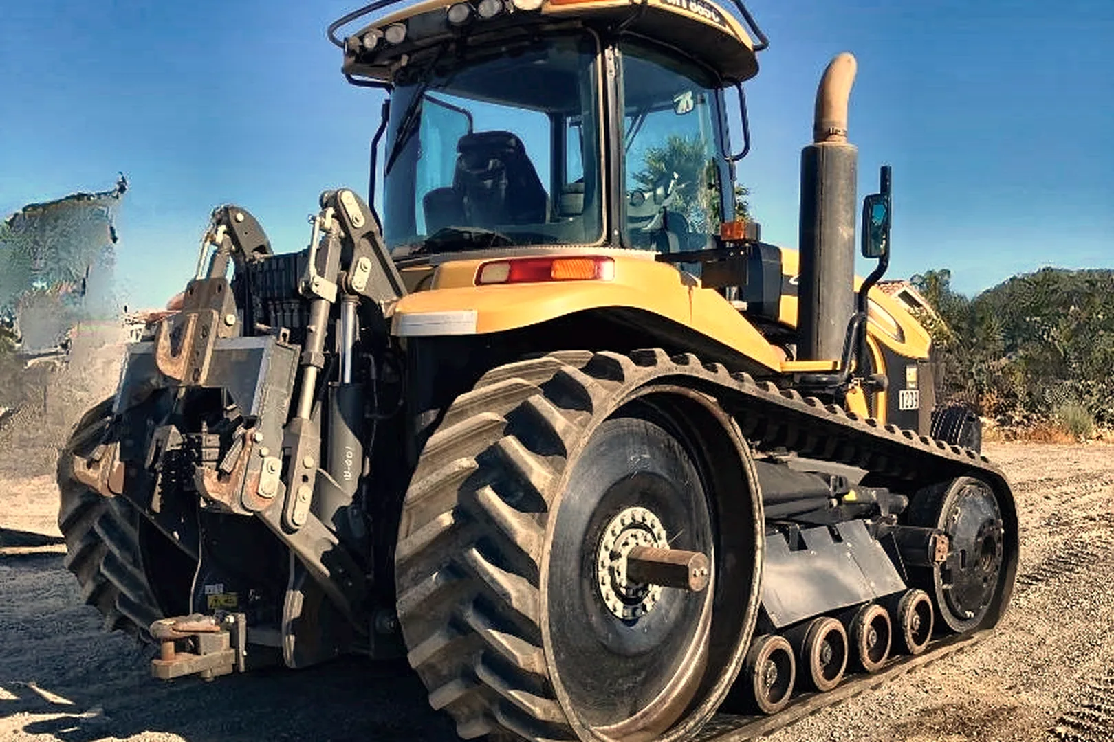 2012 CHALLENGER MT865C - view 7 of 16