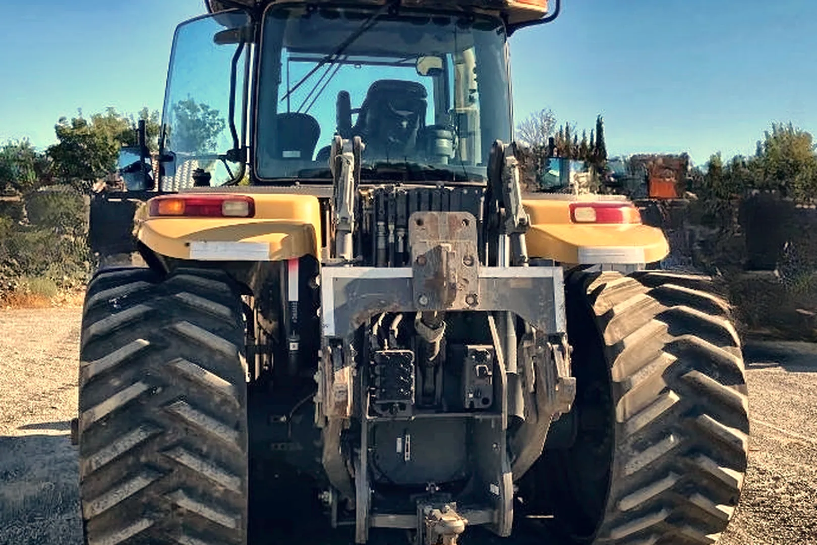 2012 CHALLENGER MT865C - view 9 of 16