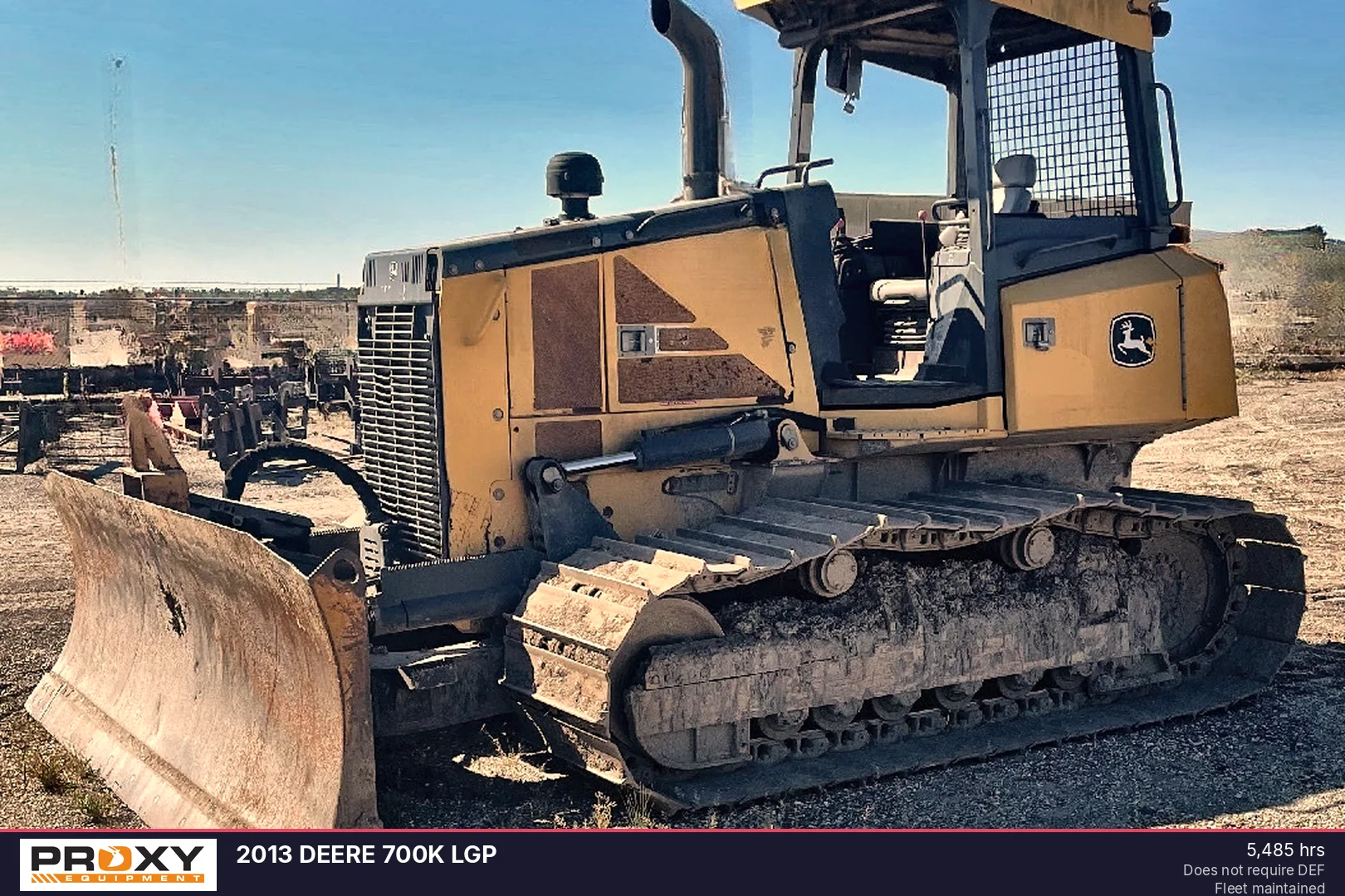 2013 DEERE 700K LGP - view 2 of 19