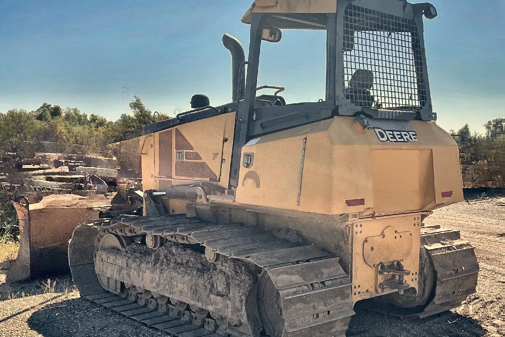 2013 DEERE 700K LGP - view 13 of 19