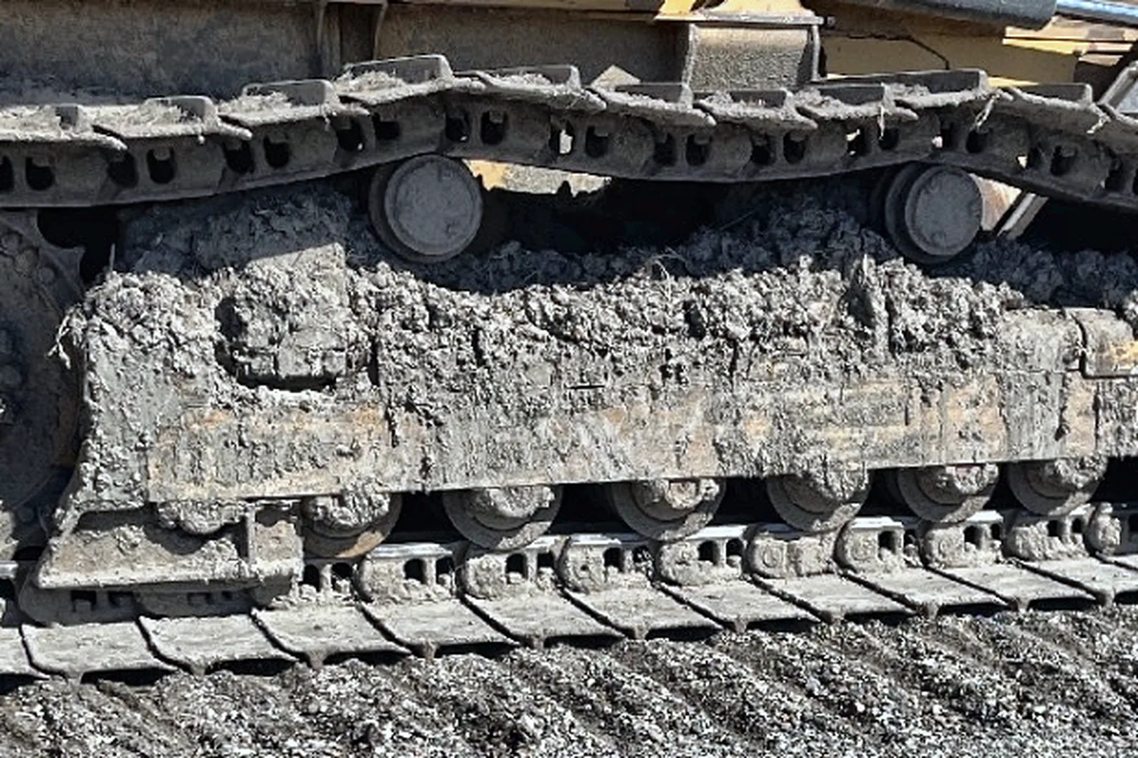 2013 DEERE 700K LGP - view 11 of 19