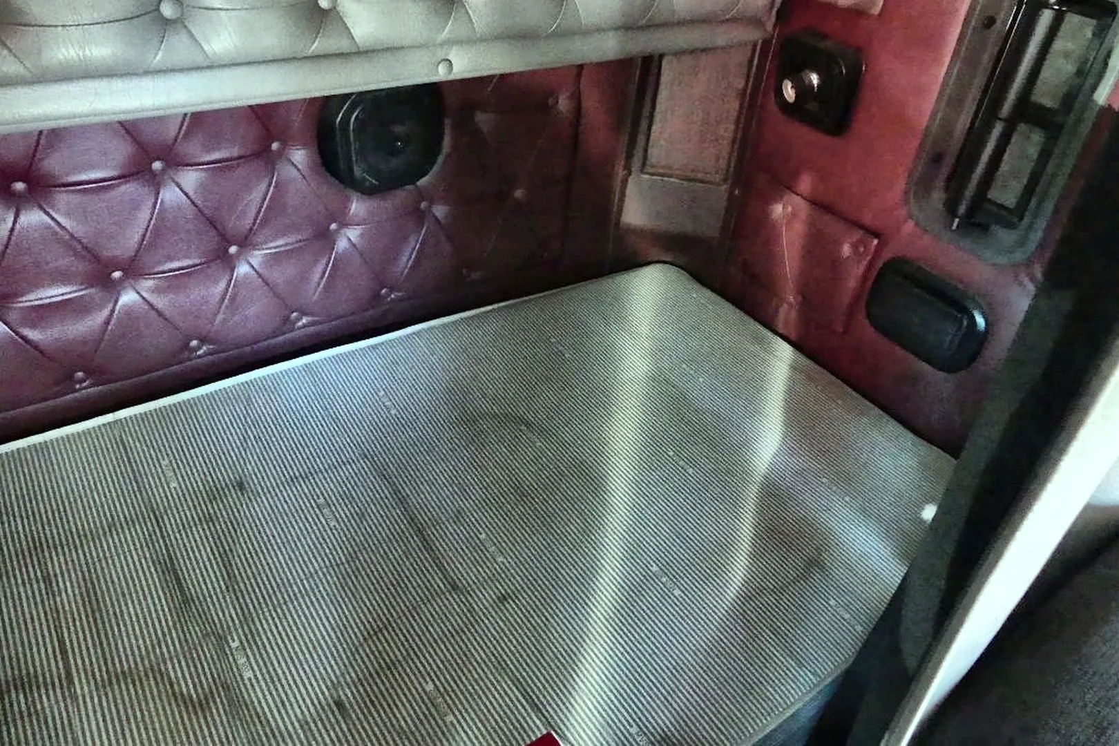 2000 INTERNATIONAL 9400i - view 19 of 31