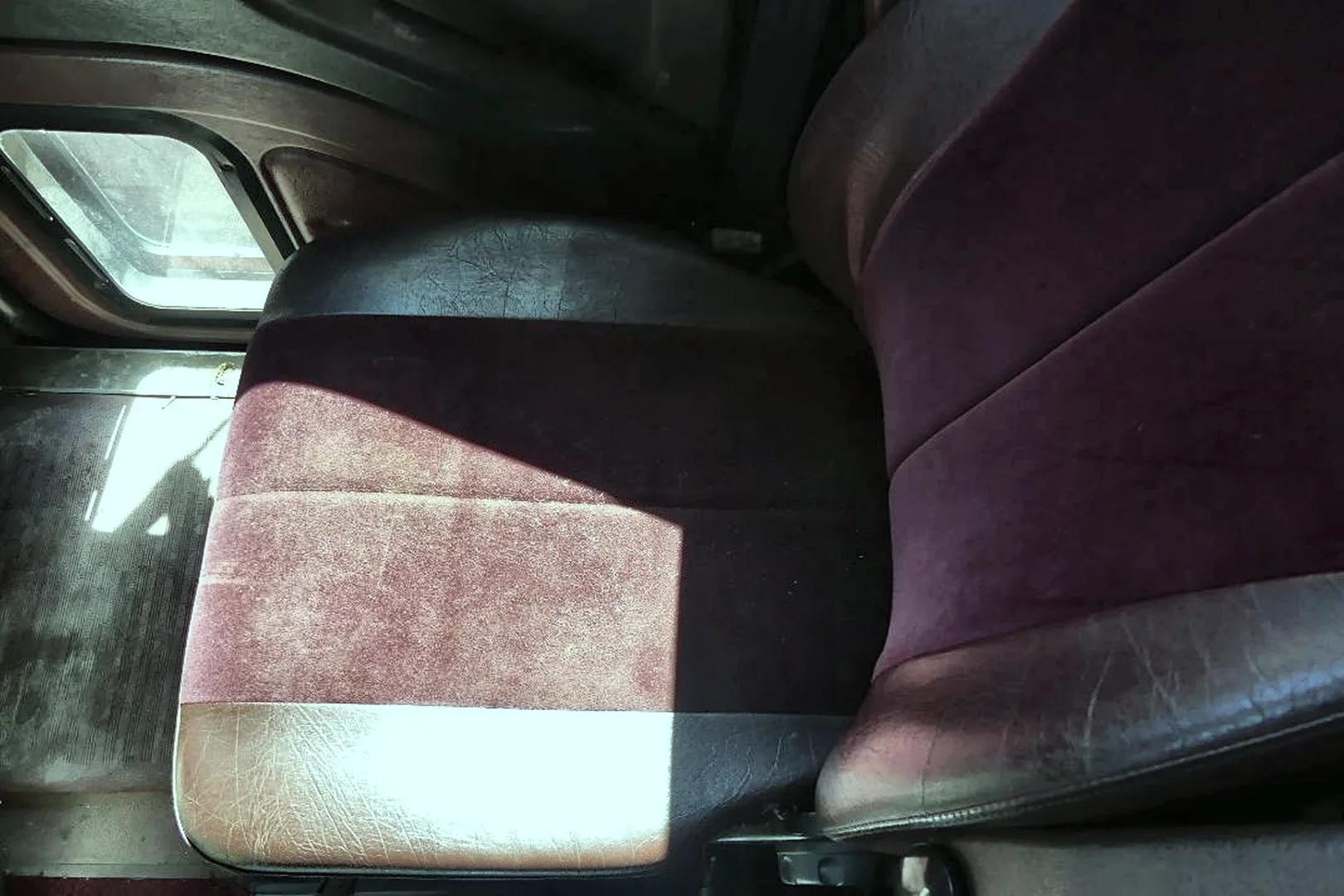 2000 INTERNATIONAL 9400i - view 11 of 31