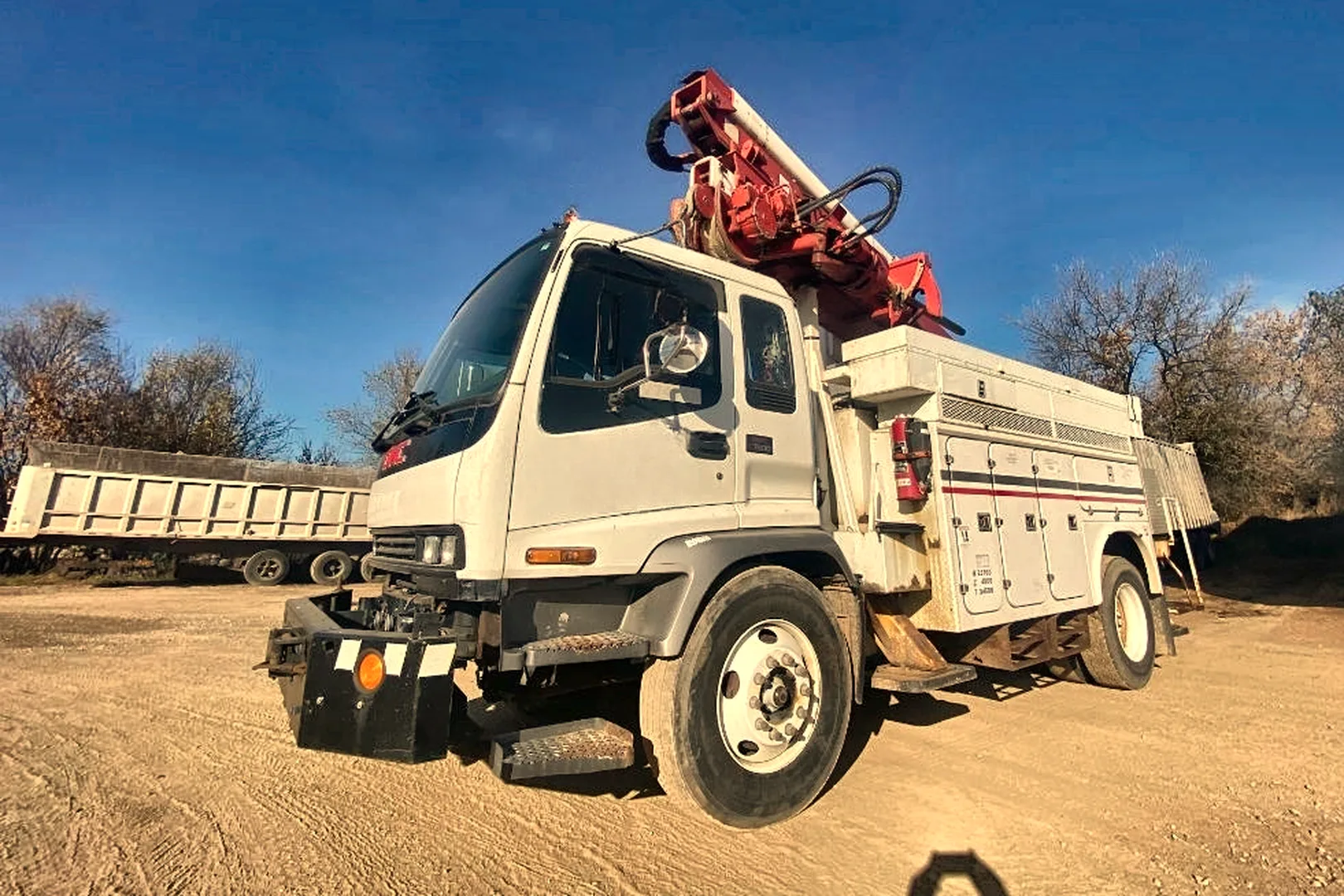 2004 GMC T7500 - view 7 of 50