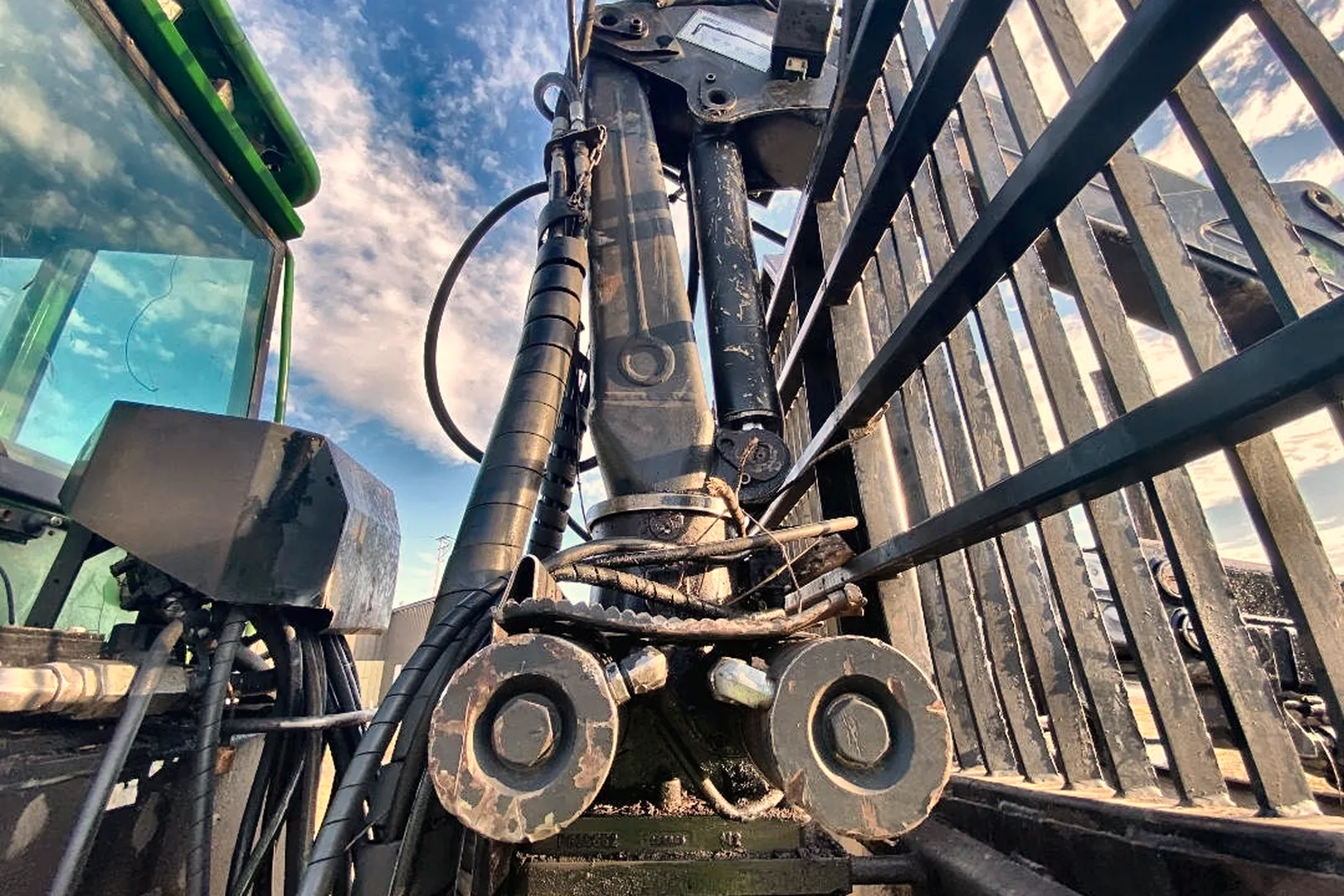 2005 DEERE 1010D - view 19 of 43