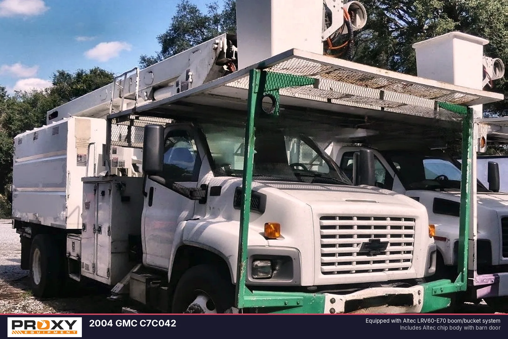 2004 GMC C7C042 - view 1 of 22