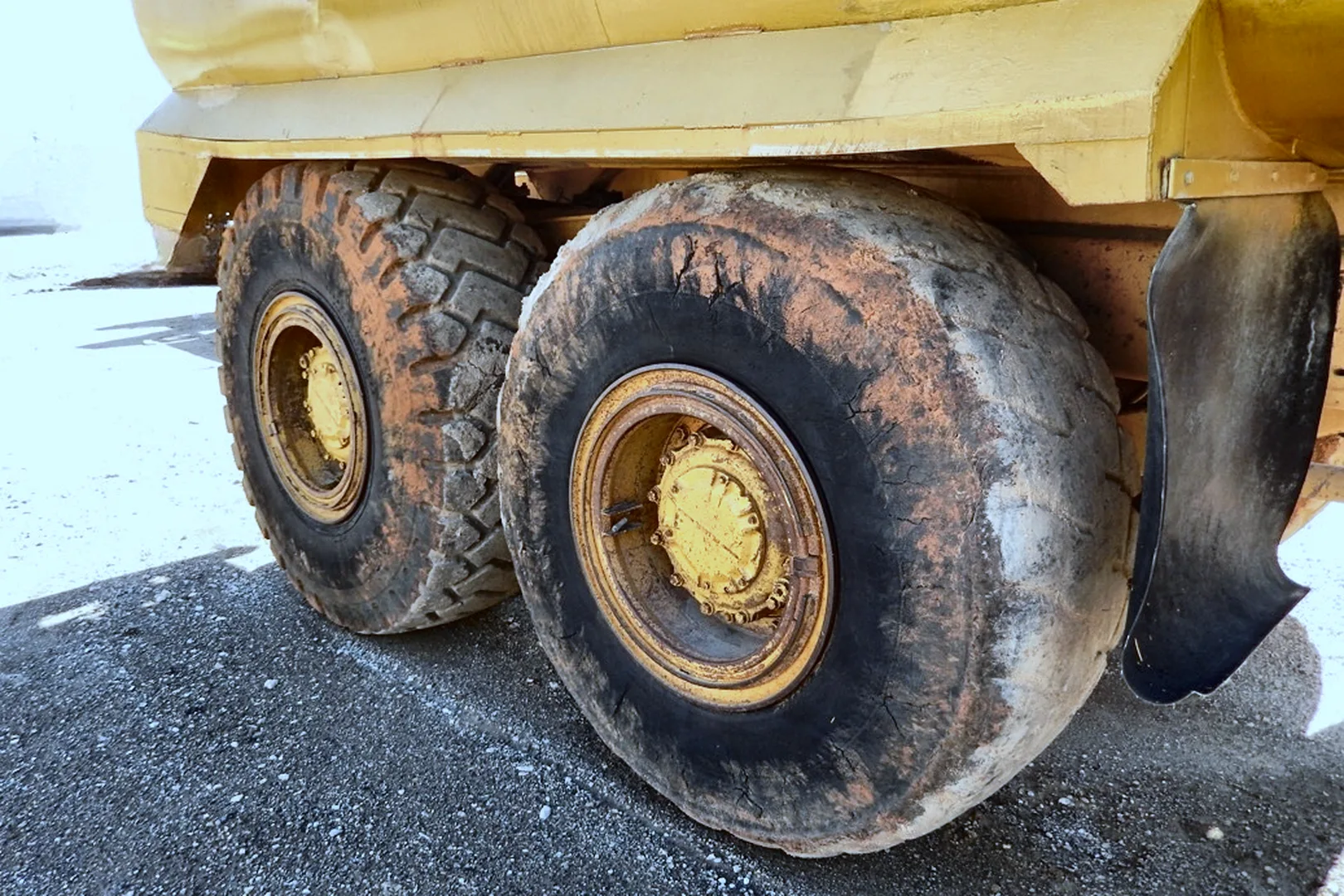 1997 CATERPILLAR D250E - view 6 of 53