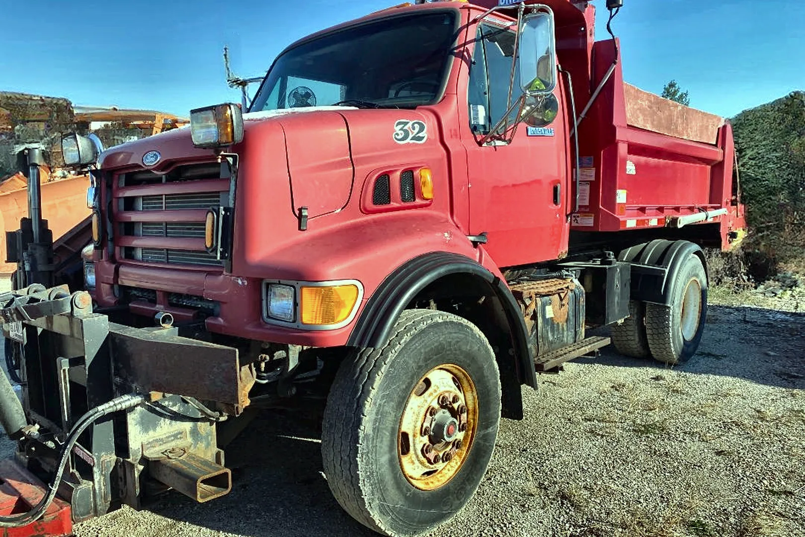 1997 FORD L8501 - view 12 of 44