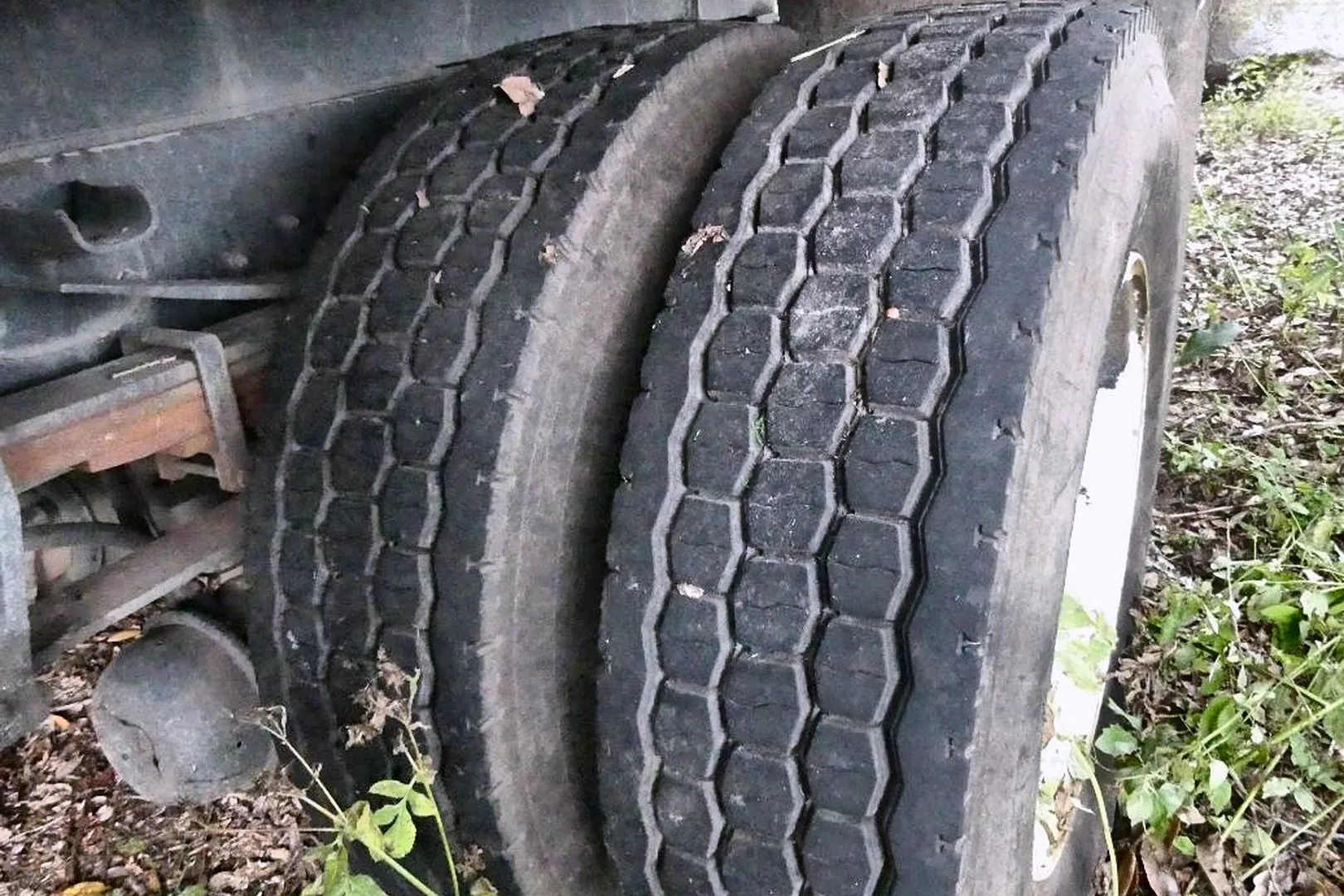 2010 HINO 338 - view 18 of 23