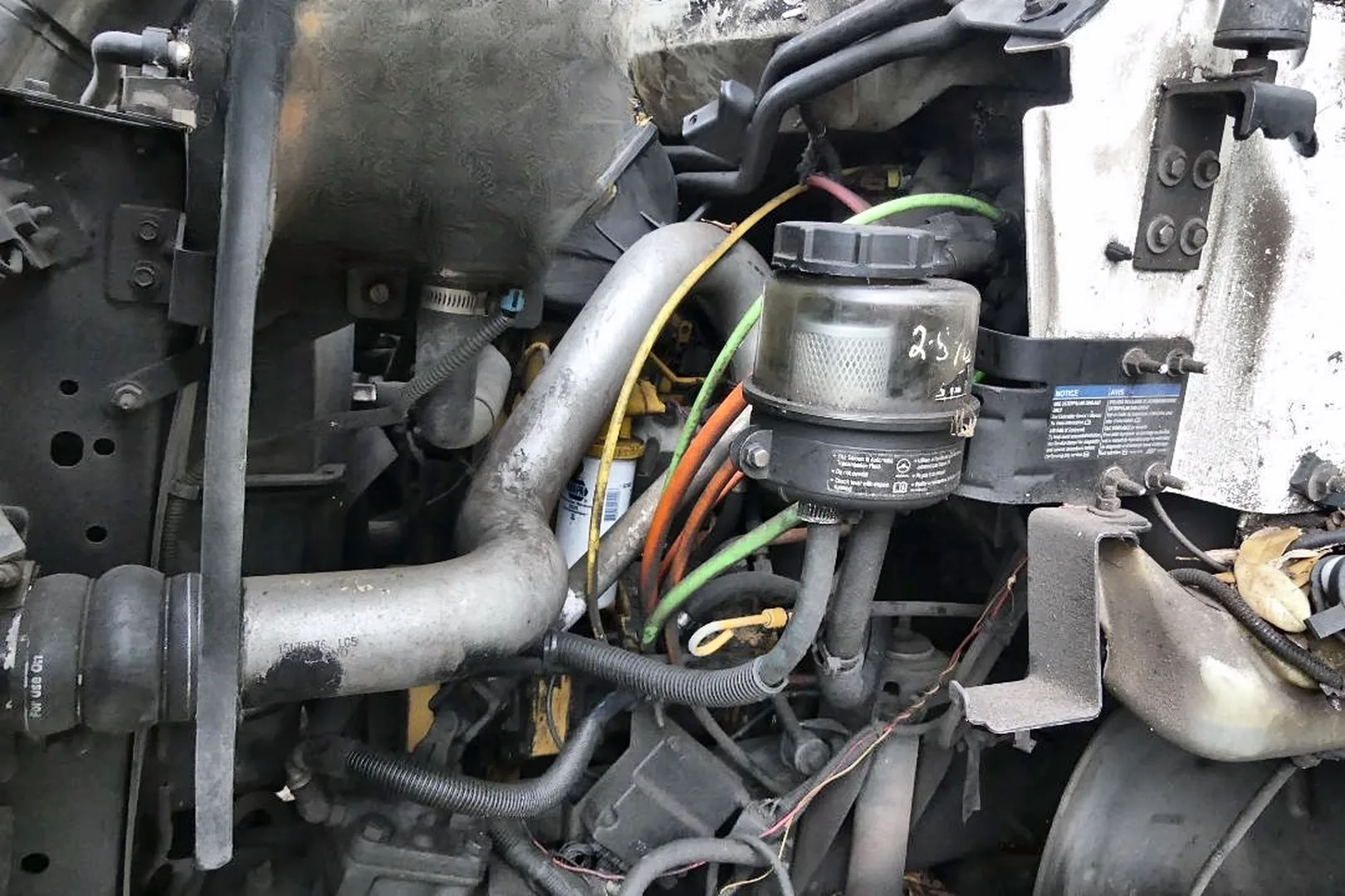 2004 GMC C7C042 - view 19 of 27