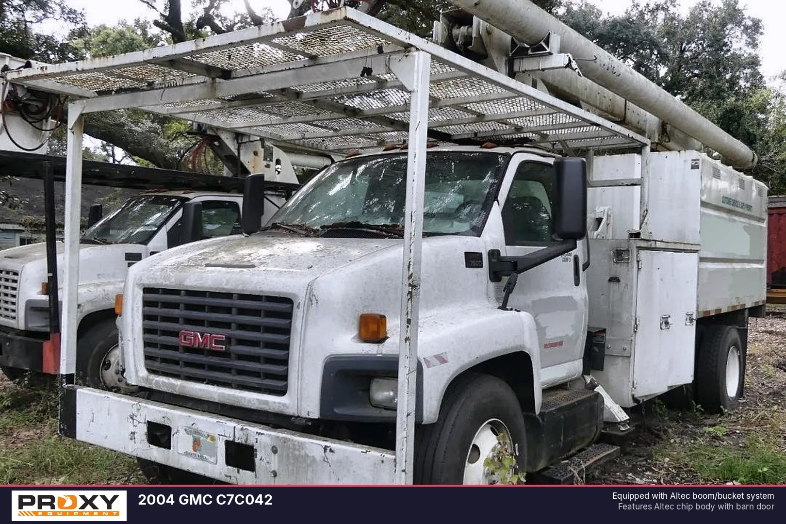 2004 GMC C7C042 - view 3 of 27