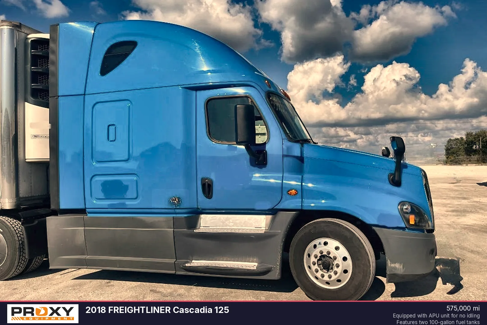 2018 FREIGHTLINER Cascadia 125 - view 2 of 16
