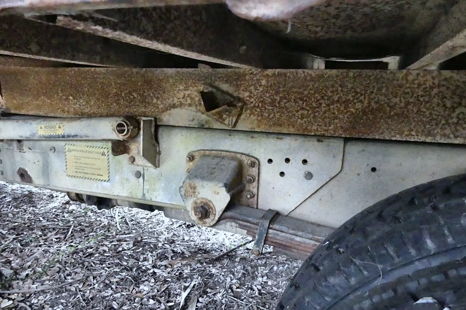 1993 GMC C - view 14 of 20