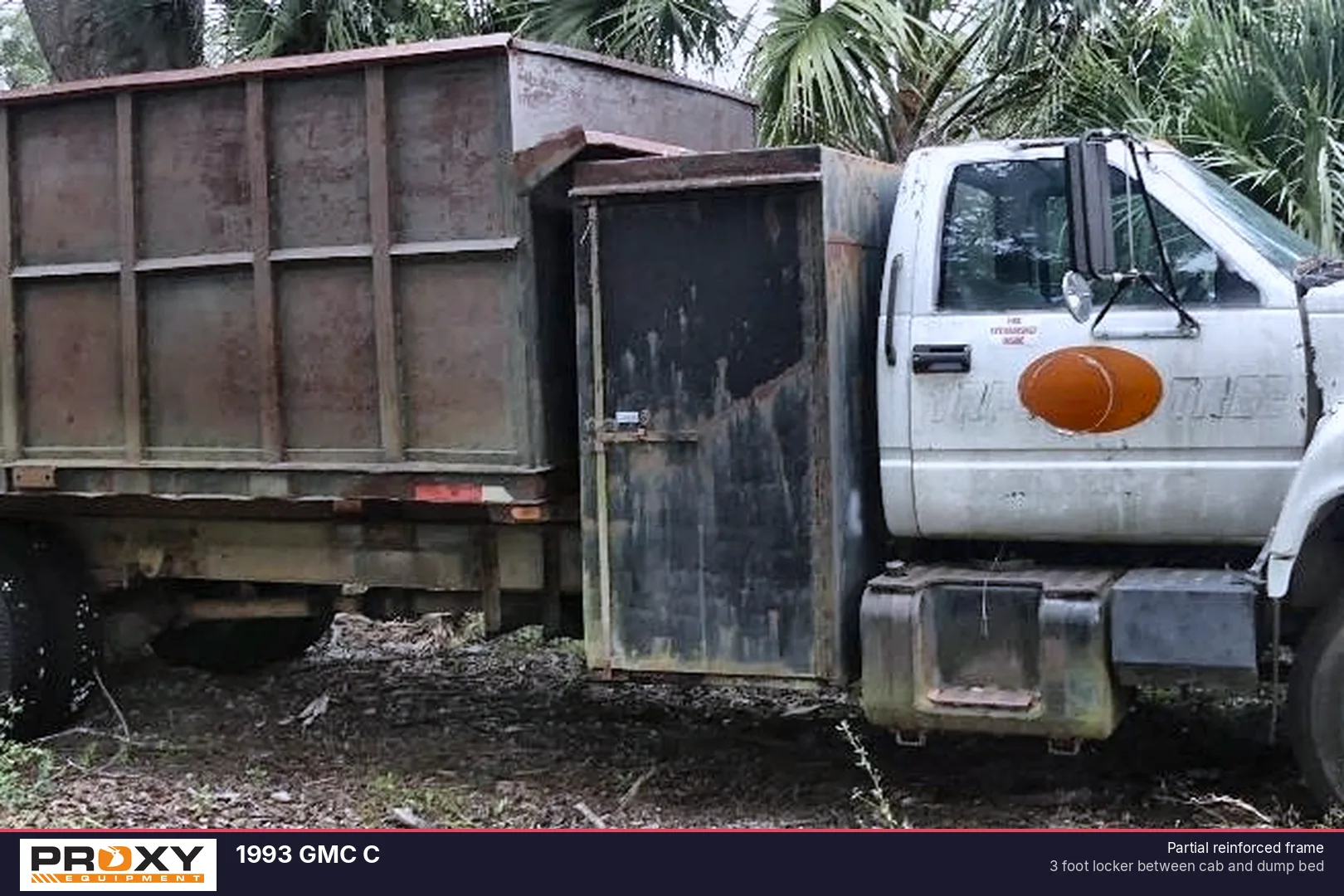 1993 GMC C - view 2 of 20