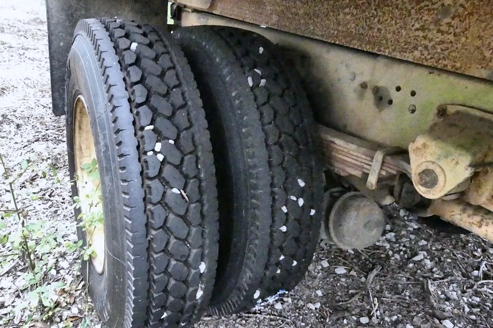 1993 GMC C - view 17 of 20