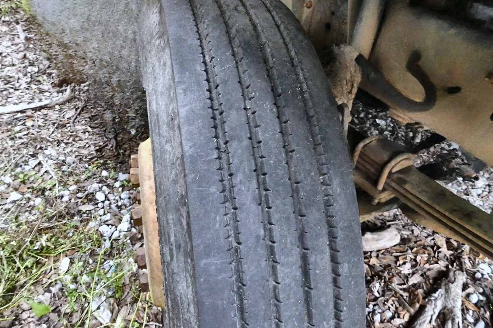 1993 GMC C - view 18 of 20