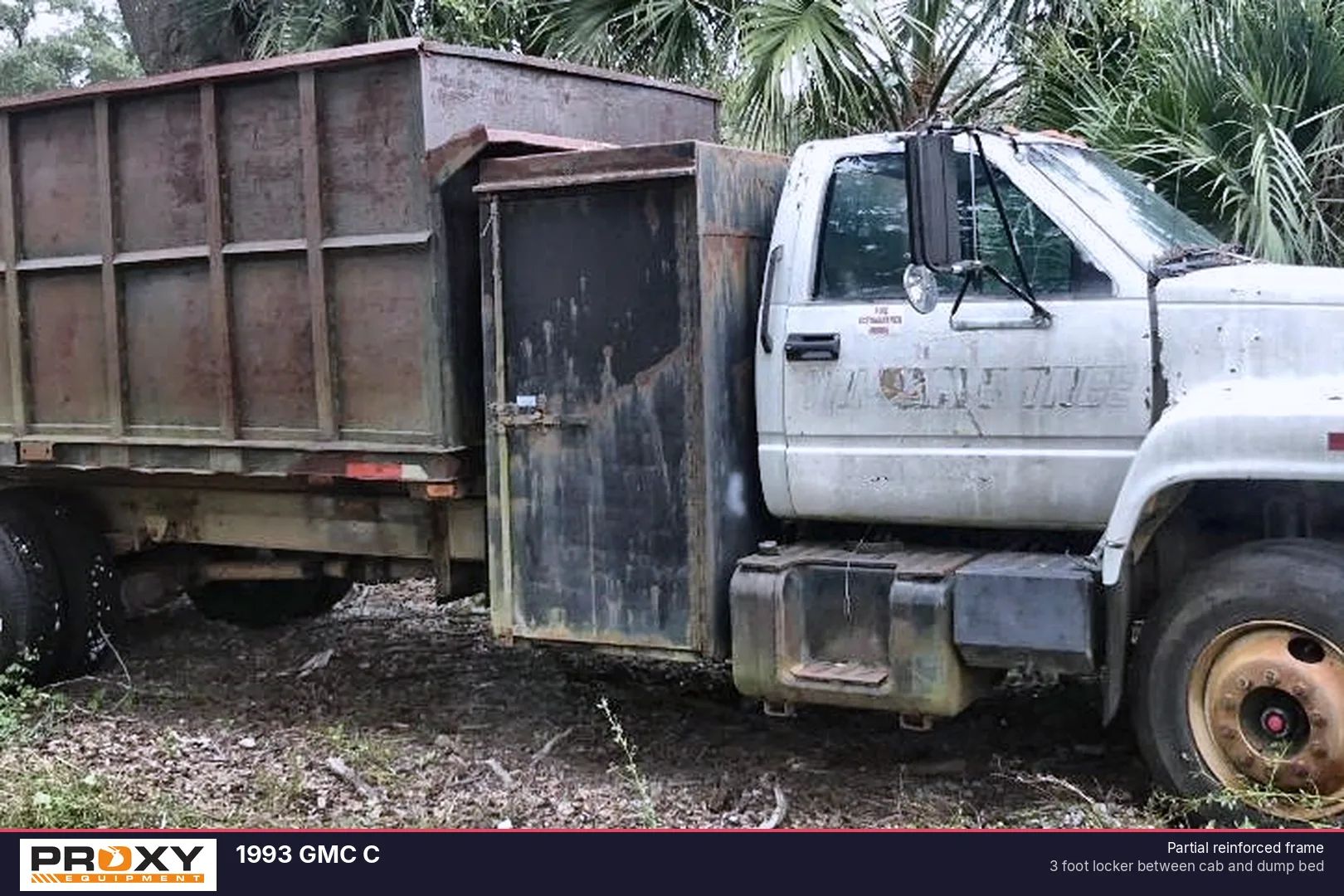 1993 GMC C - view 4 of 20